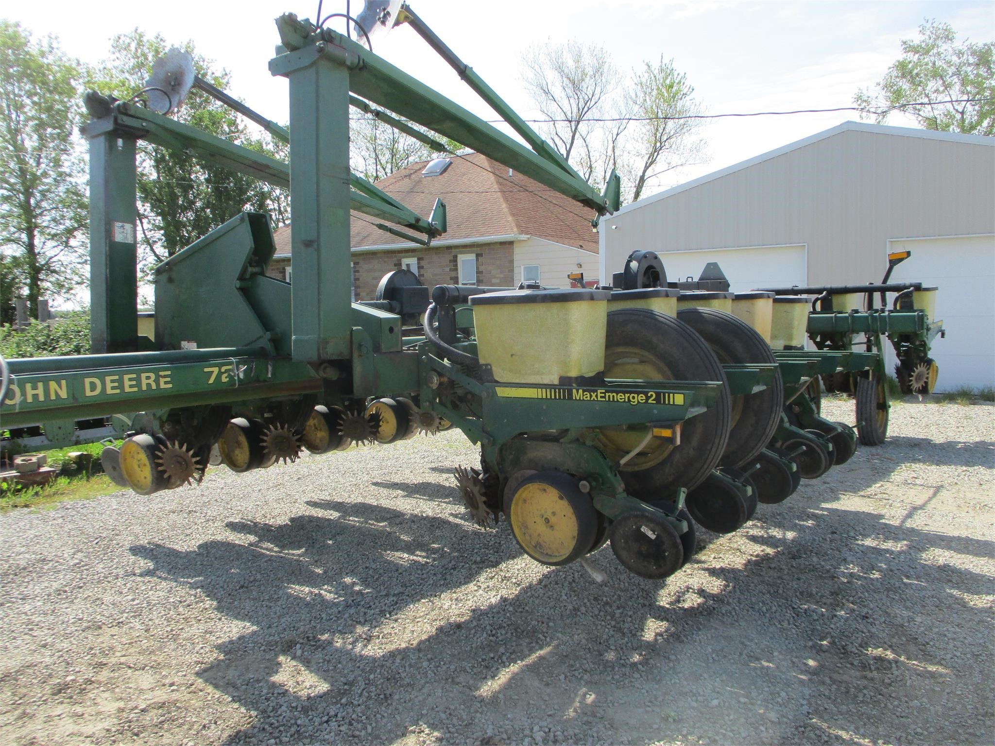  John Deere 7200 Planter