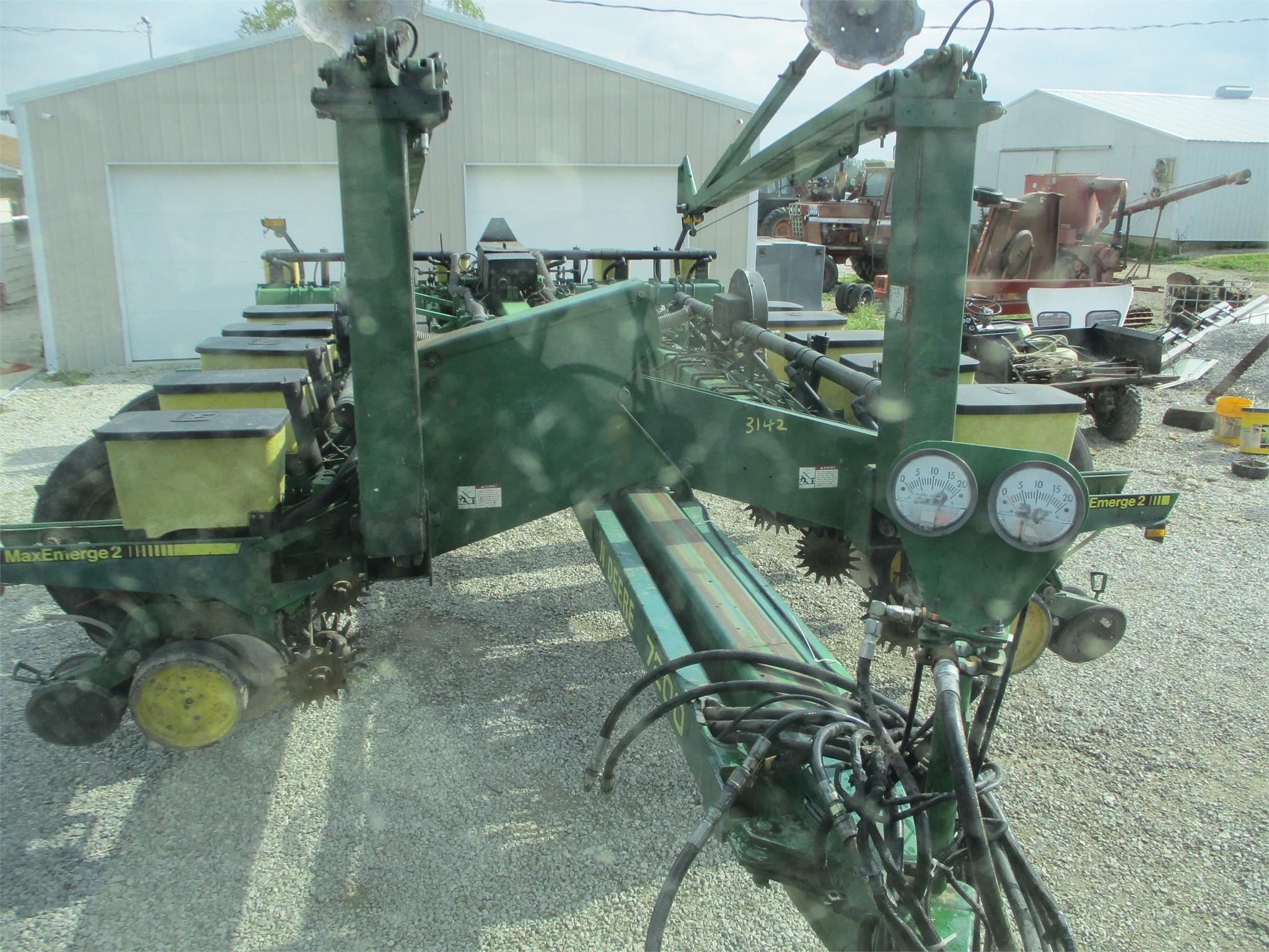  John Deere 7200 Planter