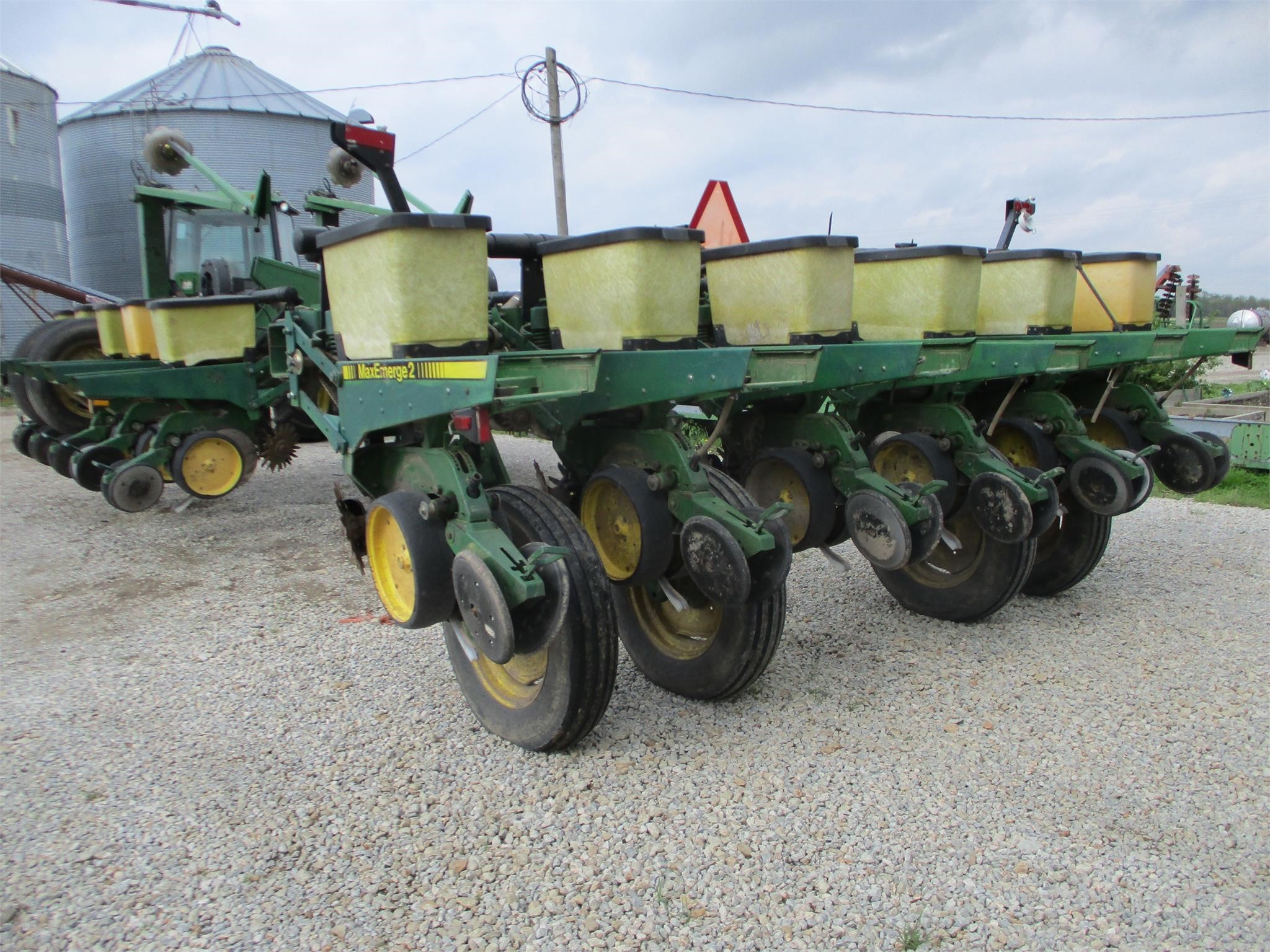  John Deere 7200 Planter