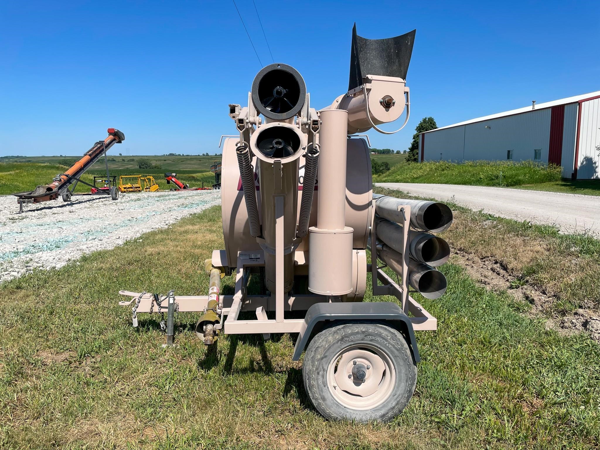 2000 Rem 1026B Grain Vac