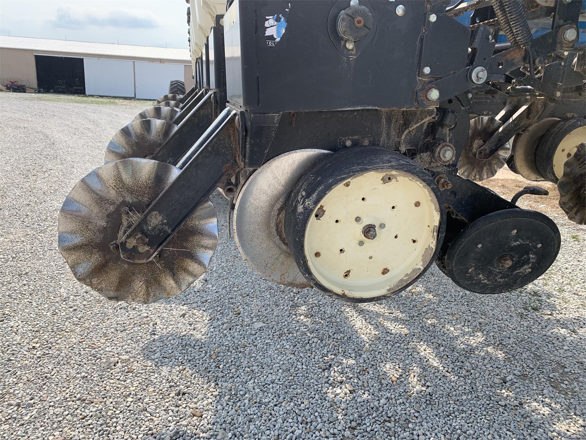 2004 Kinze 3600 Planter