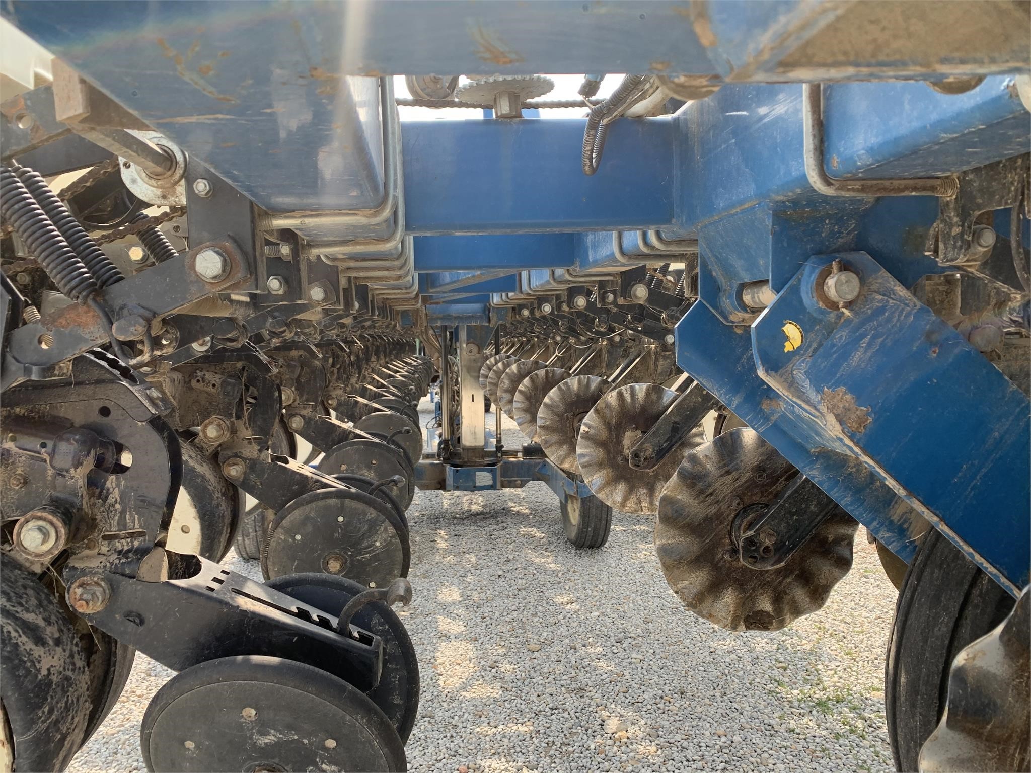 2004 Kinze 3600 Planter