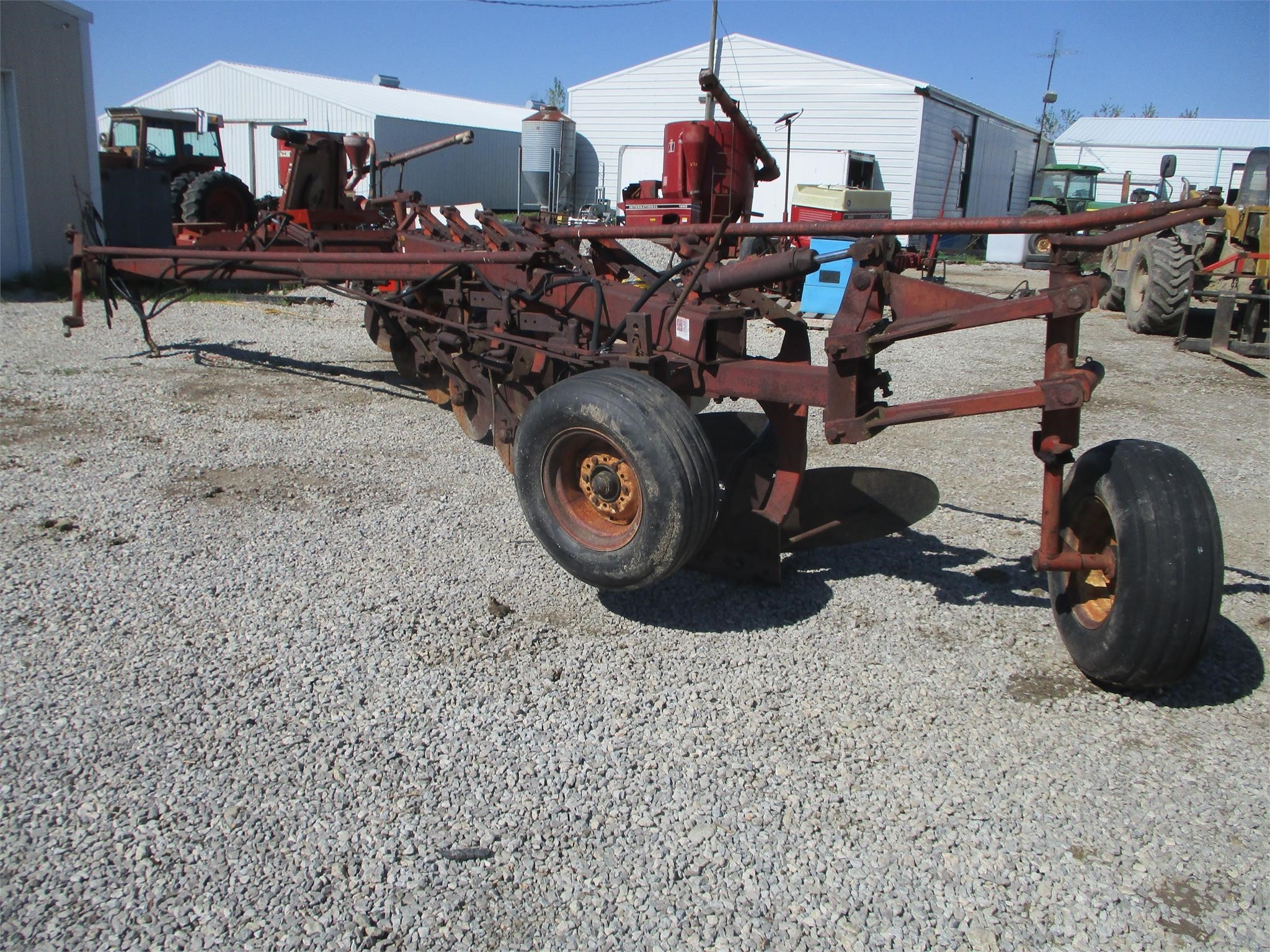  International Harvester 720 Plow