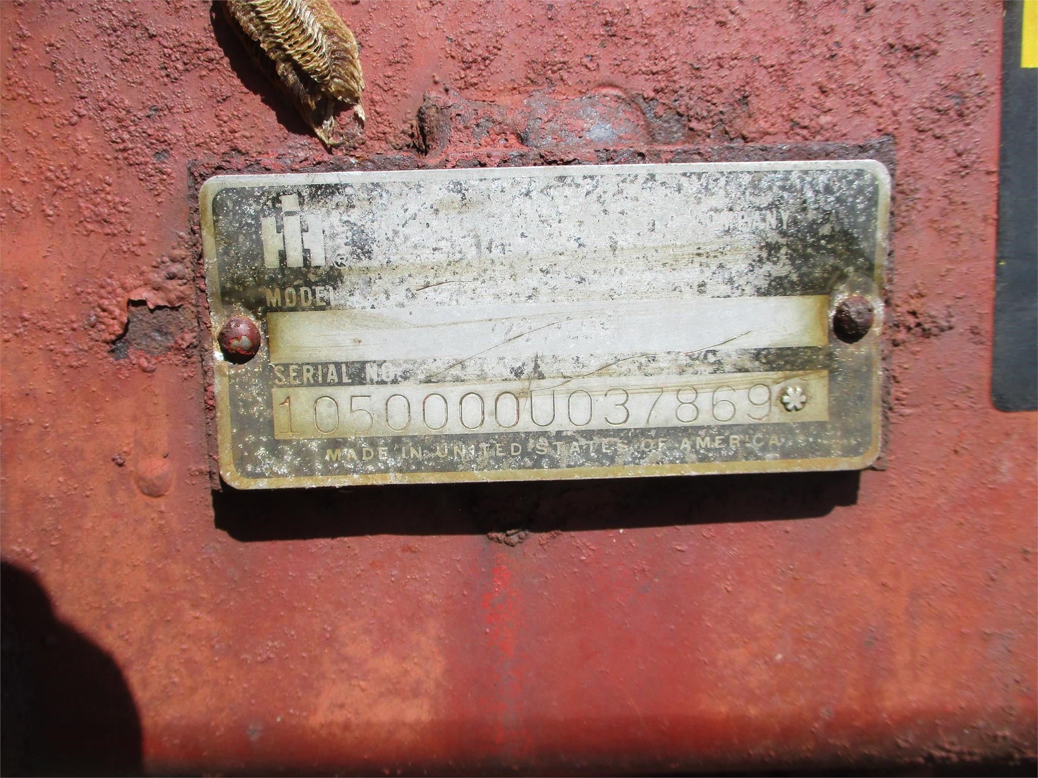  International Harvester 720 Plow