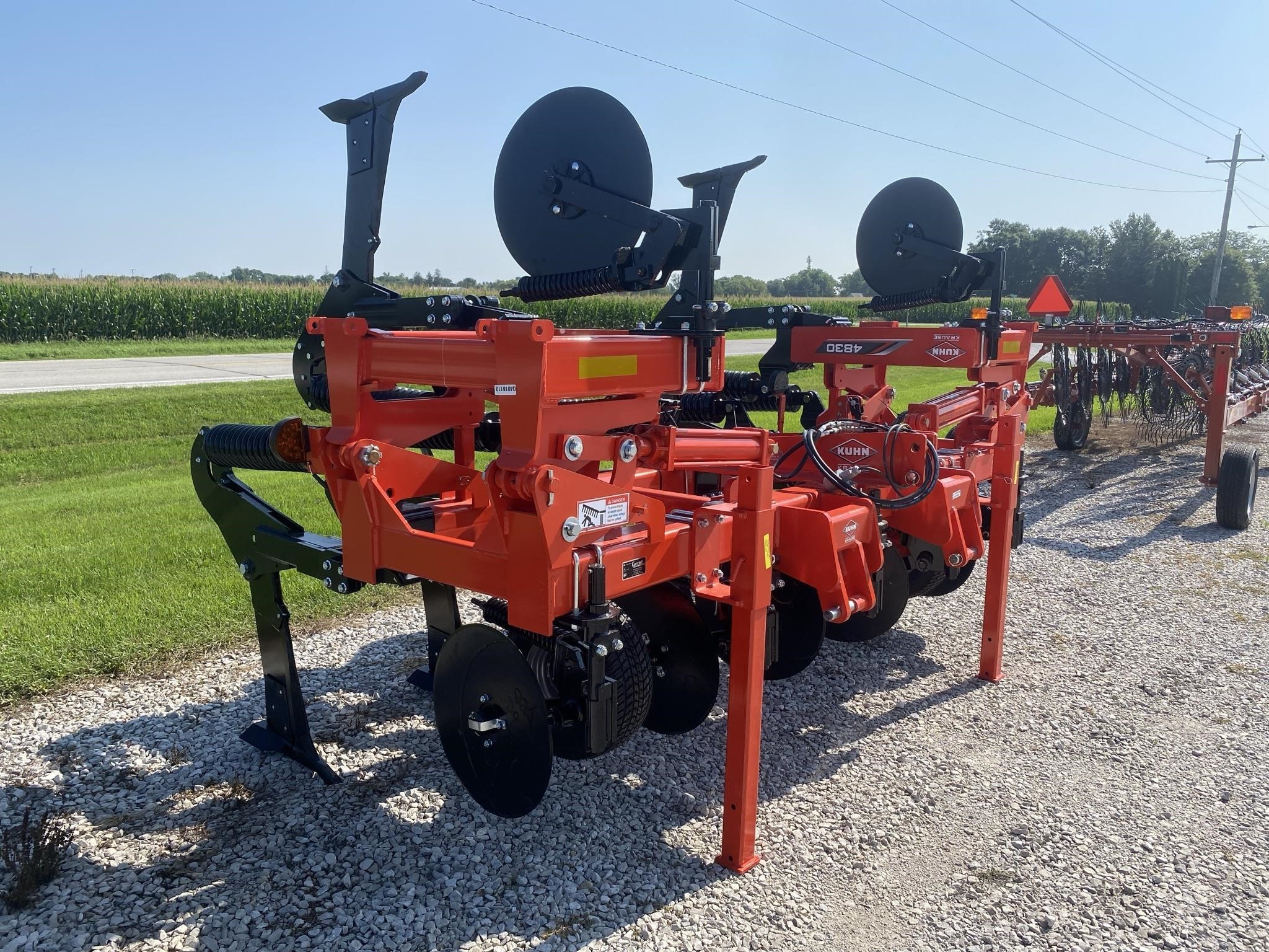 2026 Kuhn Krause 4835-730F In-Line Ripper - $36,750 | Machinery Pete