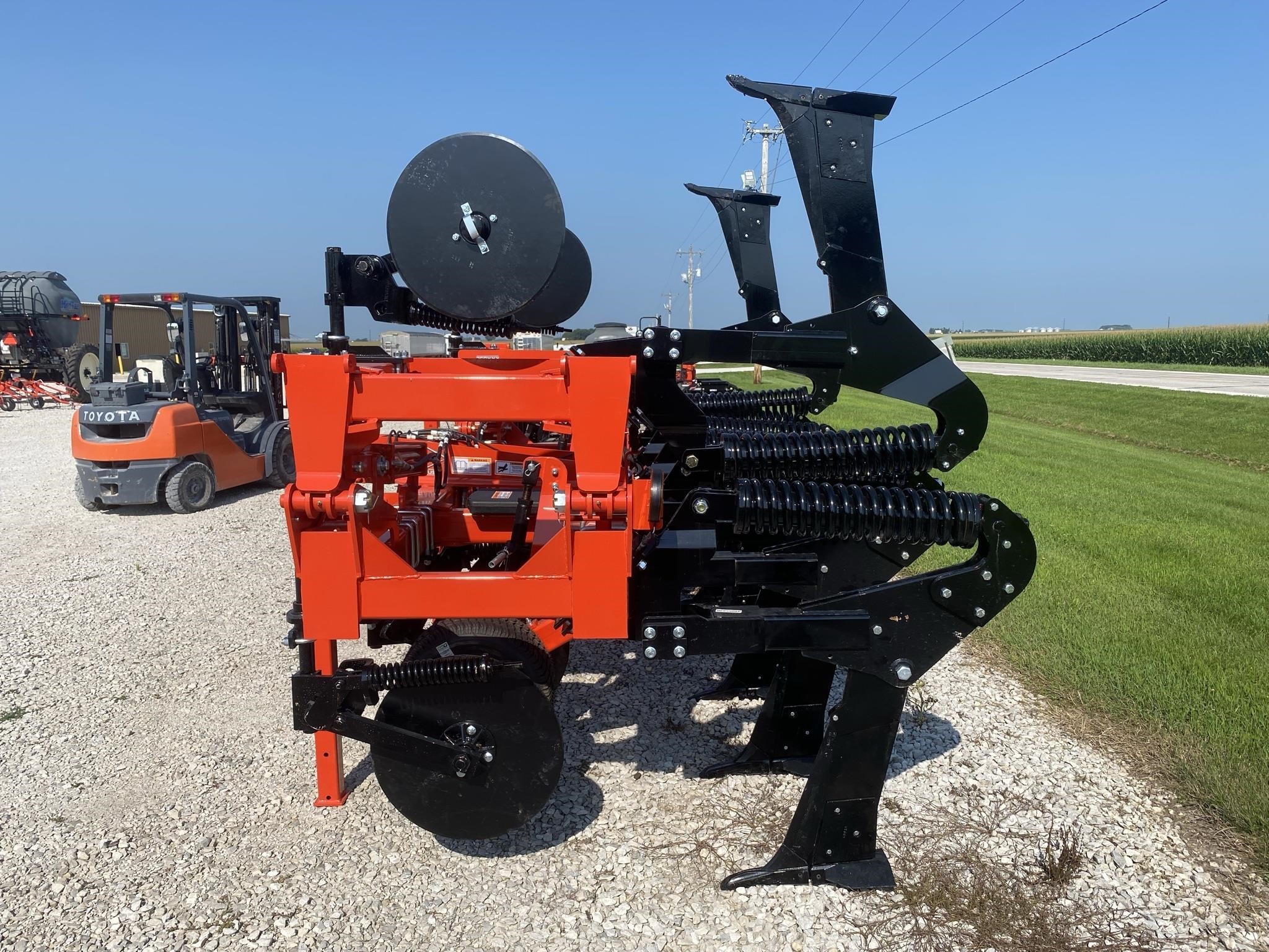 2026 Kuhn Krause 4835-730F In-Line Ripper - $36,750 | Machinery Pete
