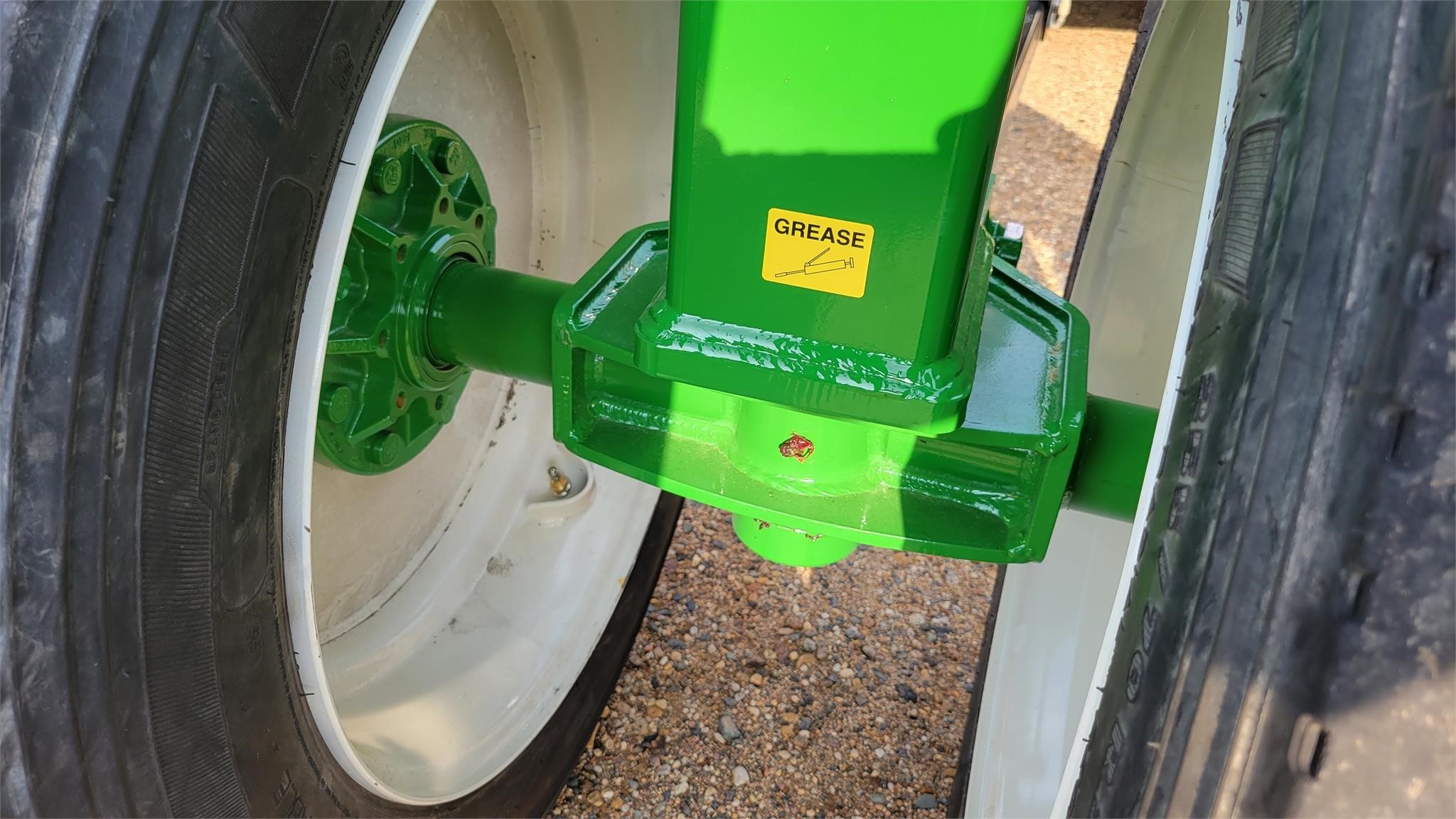 2025 Notch BT10-30K Bale Wagons and Trailer