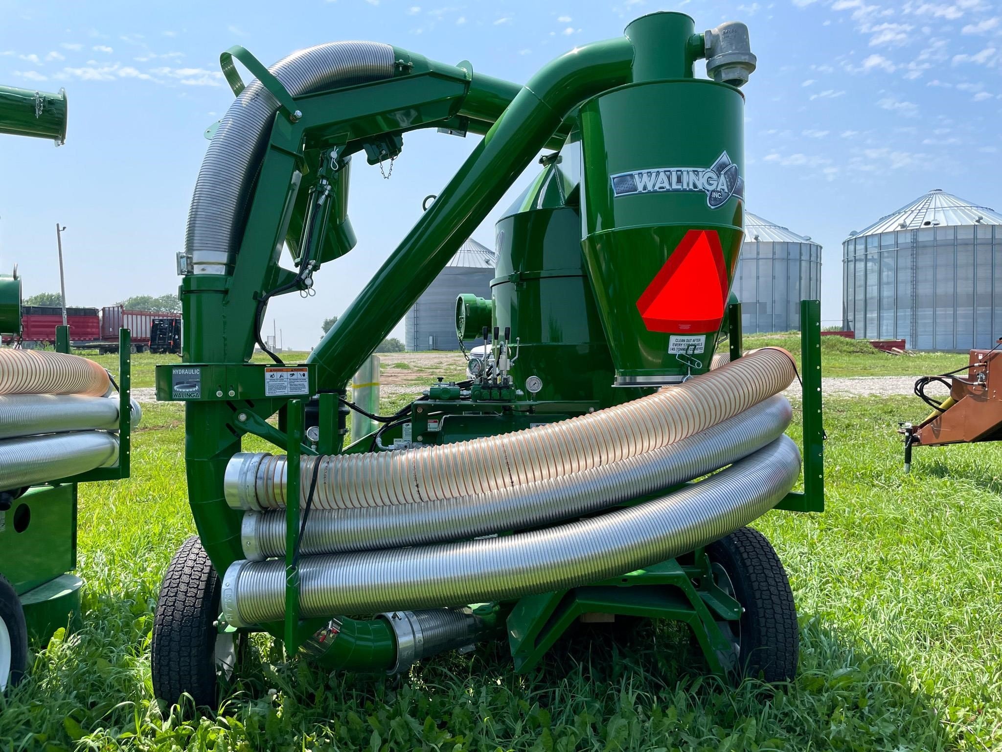 2026 Walinga AGRI-VAC 7614DLX Grain Vac