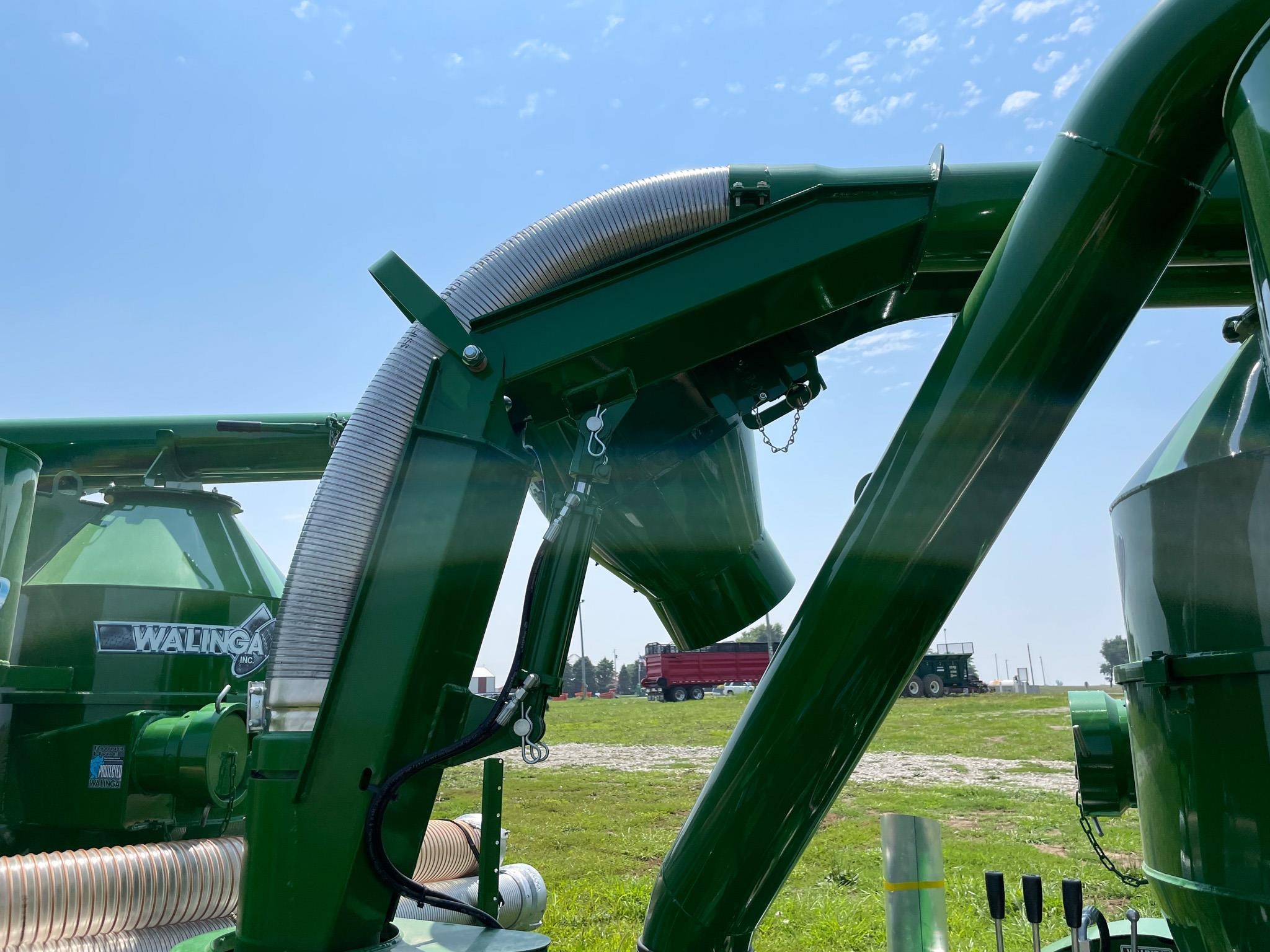 2026 Walinga AGRI-VAC 7614DLX Grain Vac