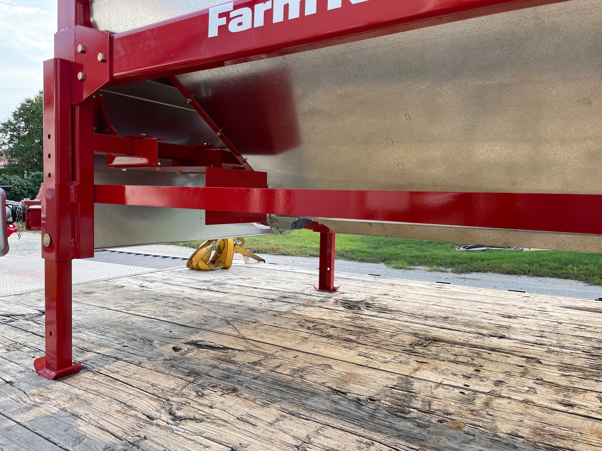 2026 Farm King Y482 Grain Cleaner
