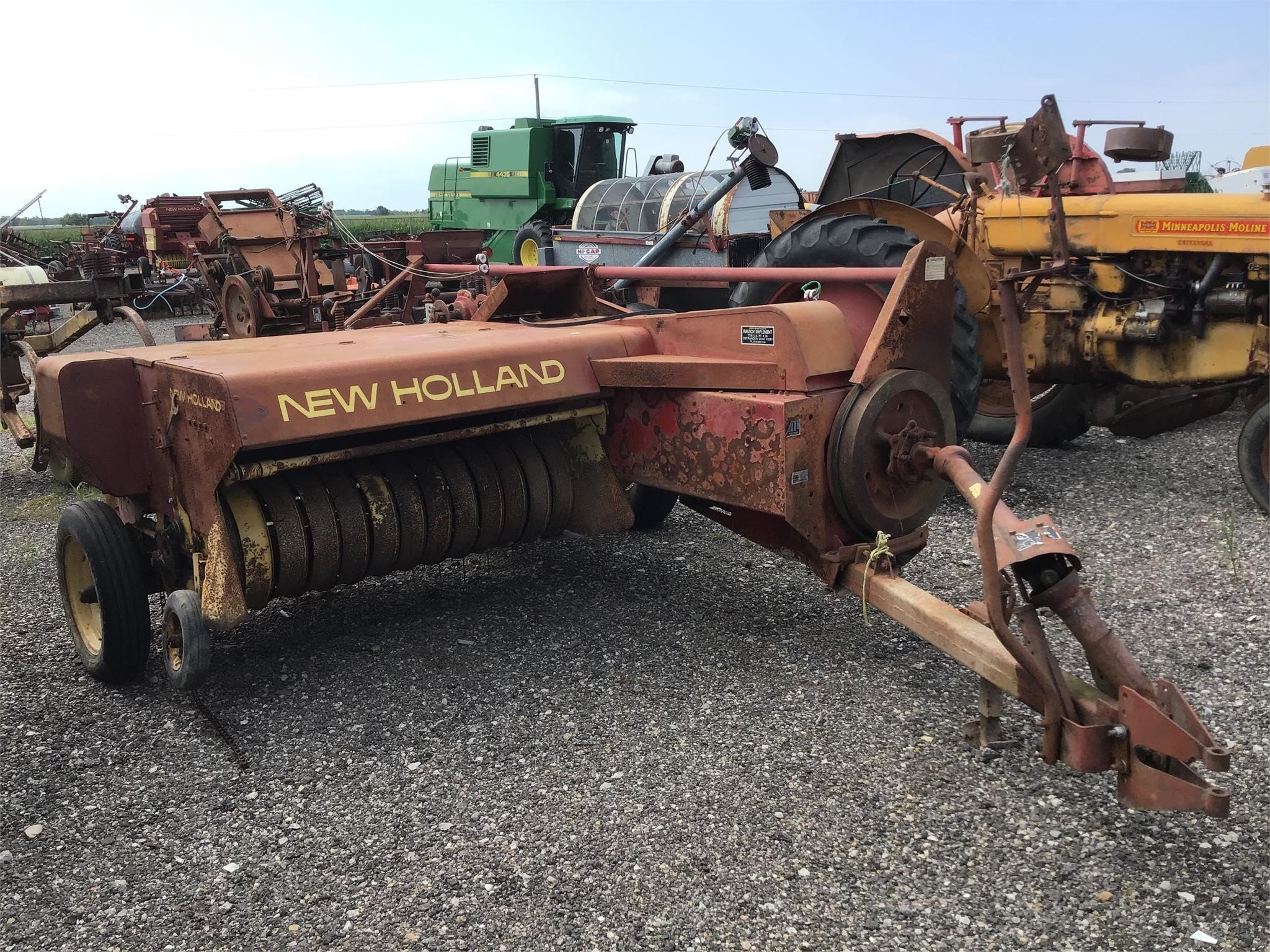 New Holland HAYLINER 269 Small Square Baler