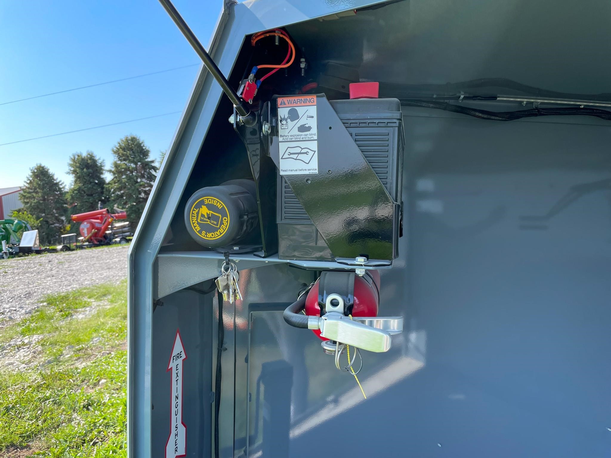 2025 Thunder Creek FST750 Fuel Trucks/Trailer