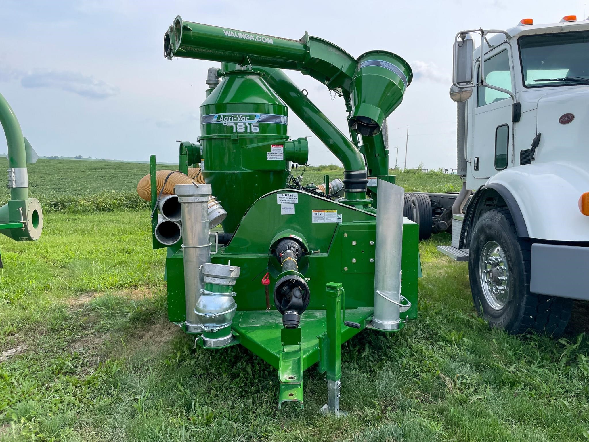 2026 Walinga AGRI-VAC 7816DLX Grain Vac