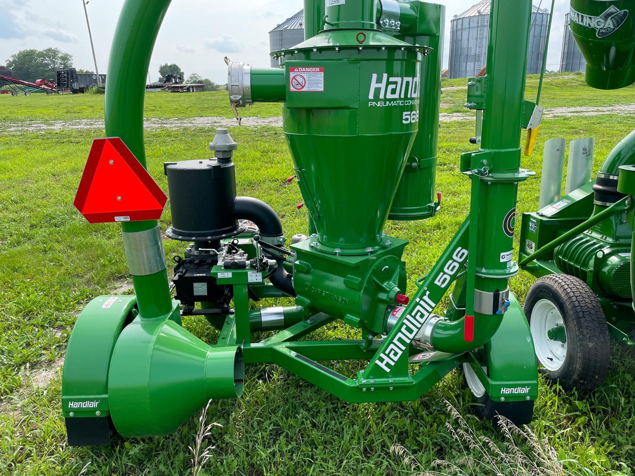 2026 Handlair 566 Grain Vac