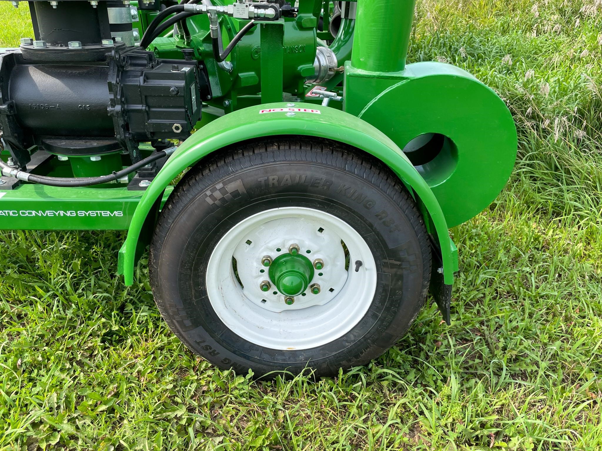 2026 Handlair 566 Grain Vac