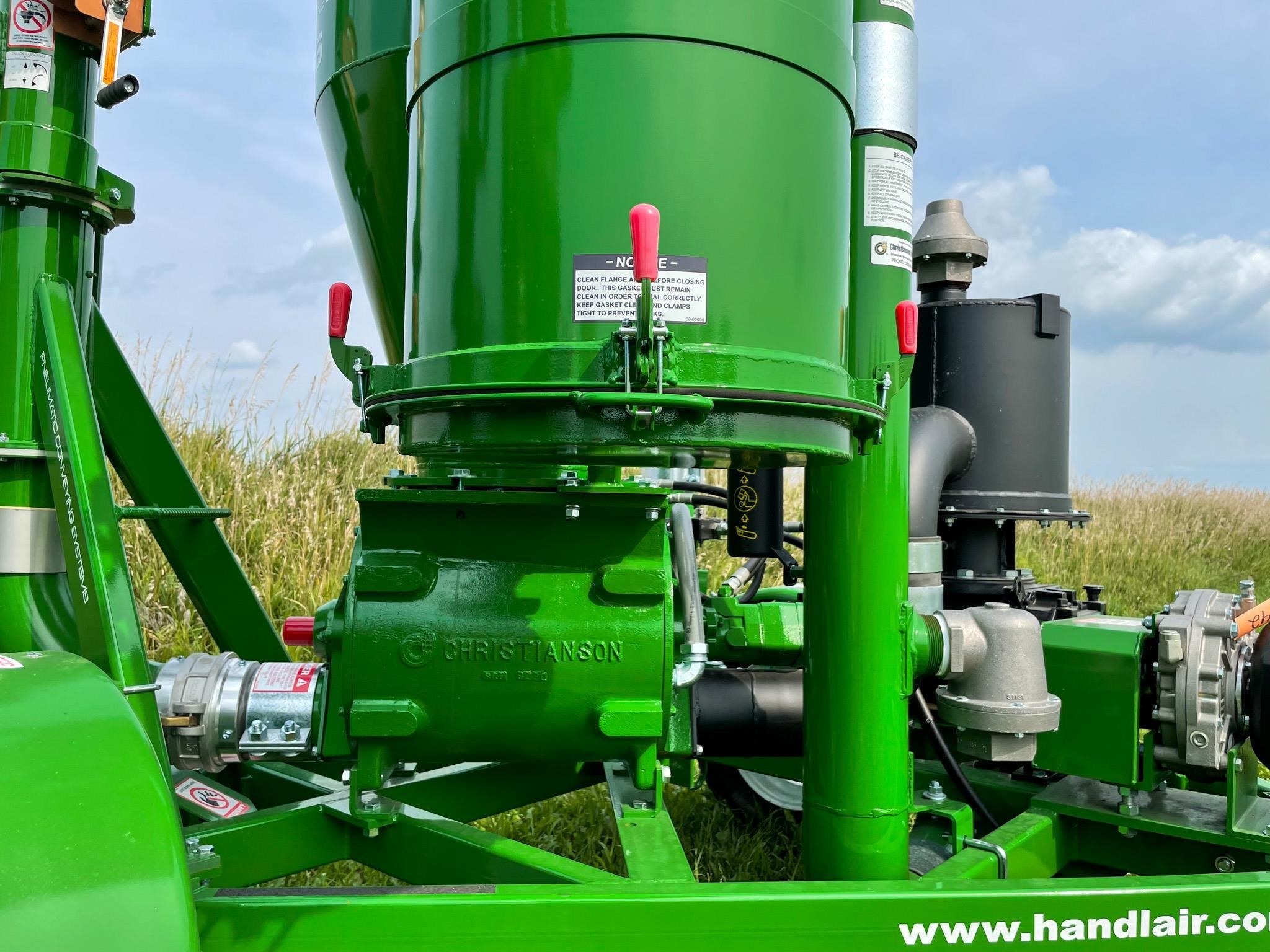 2026 Handlair 566 Grain Vac