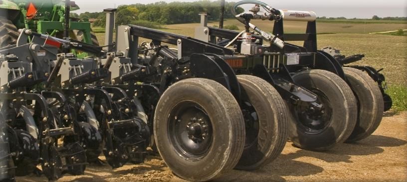 2026 Hiniker 6000 Cultivator