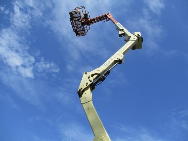  JLG 450AJ Scissor/Boom Lift