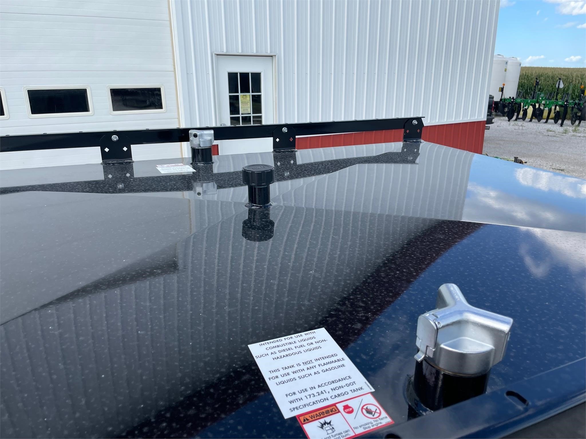 2023 Thunder Creek FST990 Fuel Trucks/Trailer