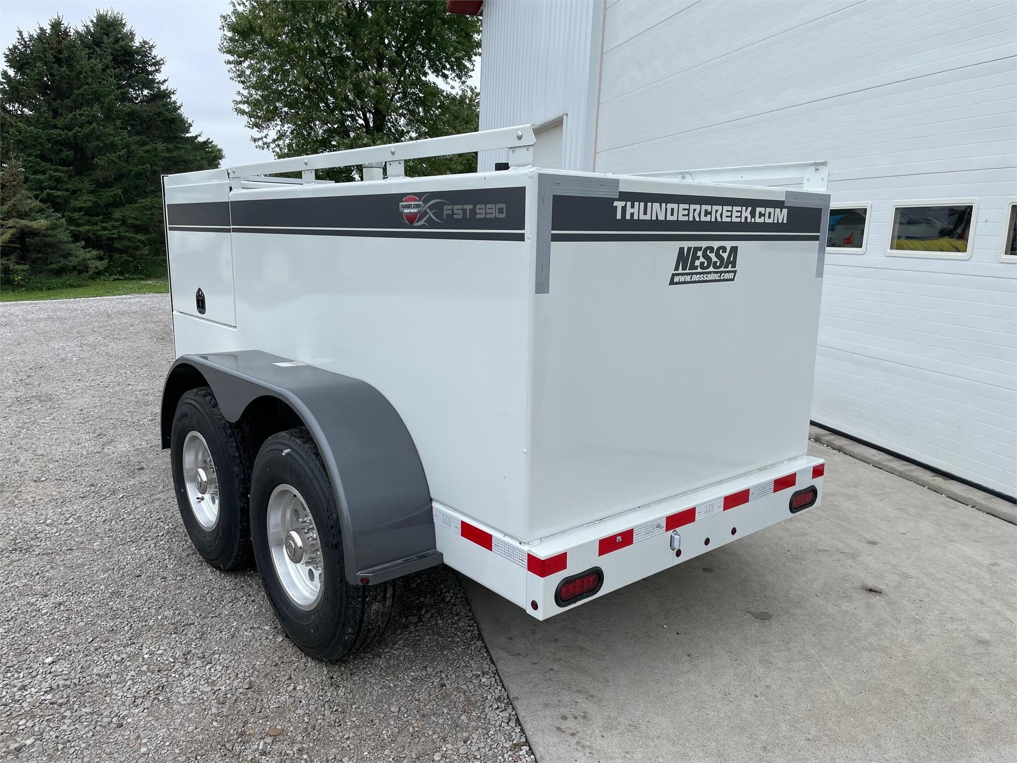 2023 Thunder Creek FST990 Fuel Trucks/Trailer