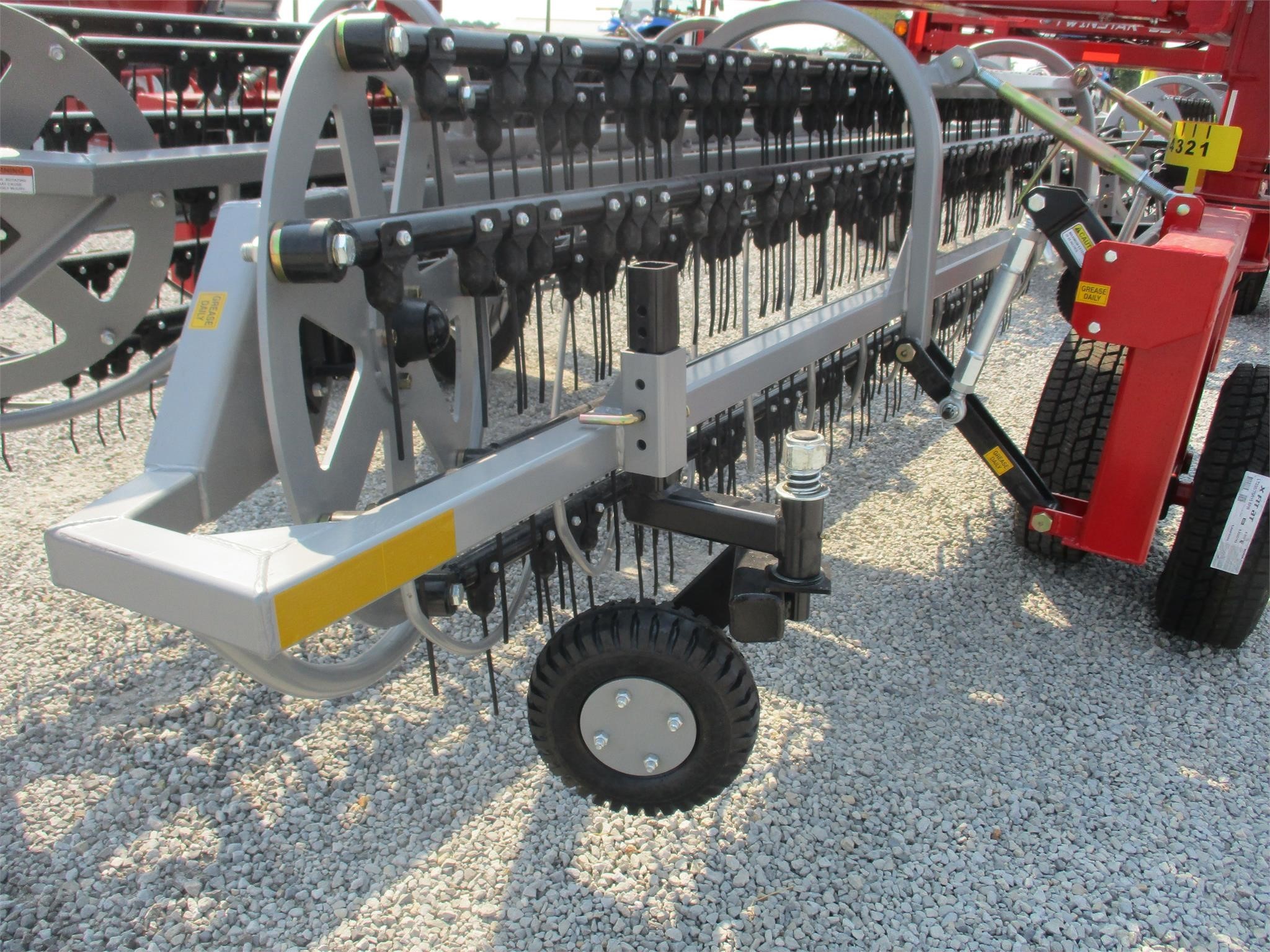 2025 Twinstar 2030G3-7 Rake
