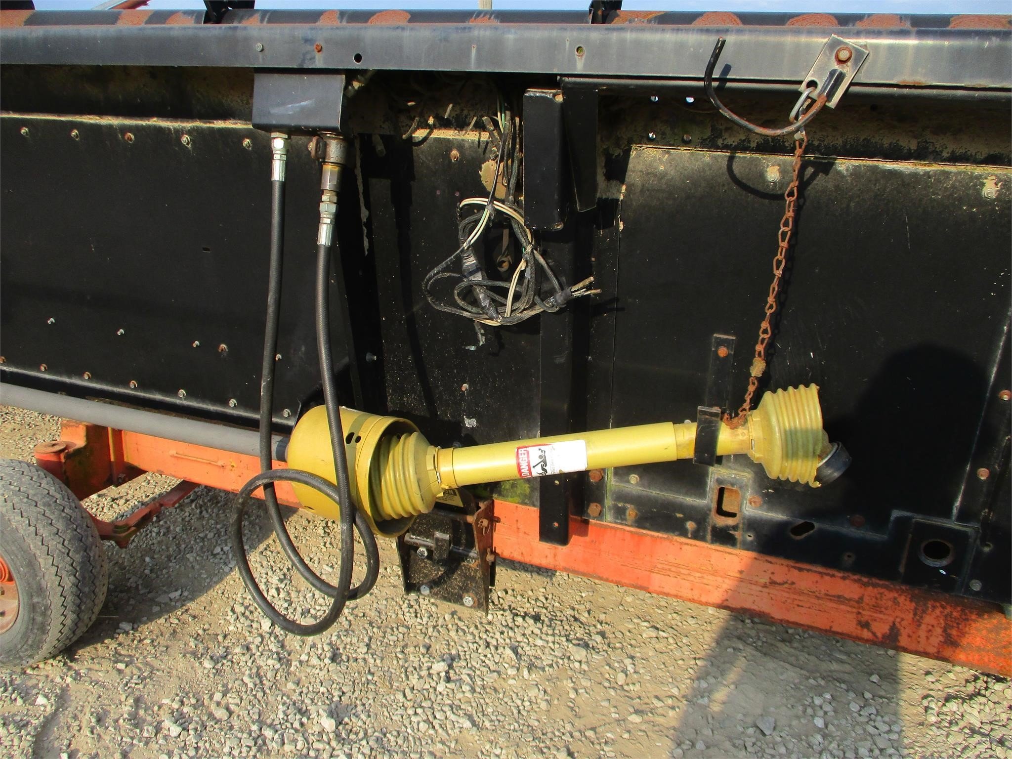  Gleaner 8000 Platform