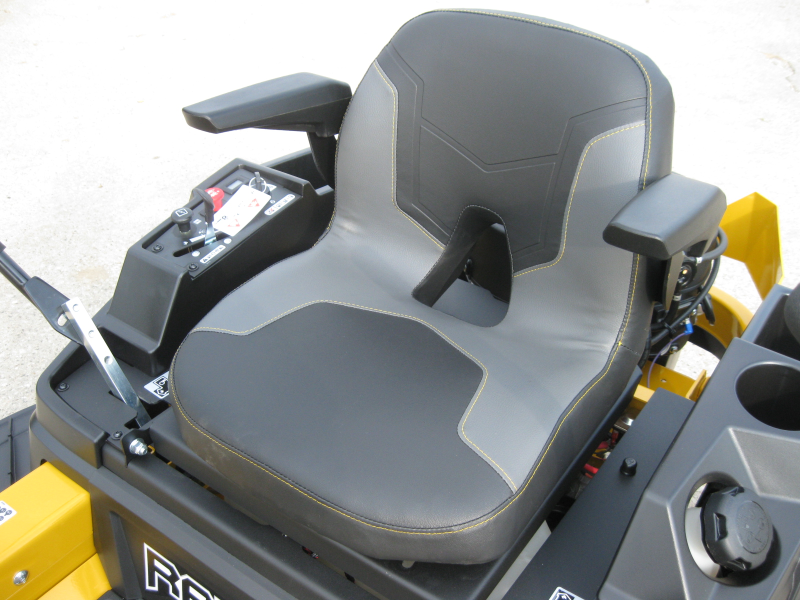 2025 Hustler Raptor X Lawn Mower