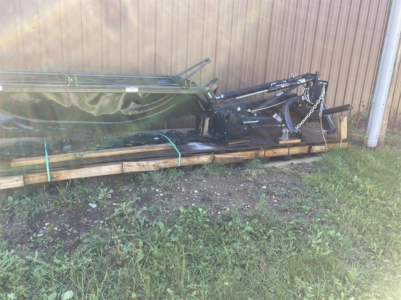 Northside Implement ster ster, SD Machinery Pete