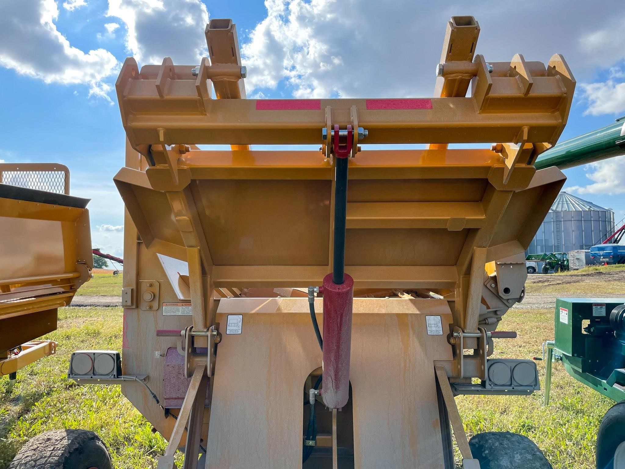 2026 Haybuster 2660 Bale Processor