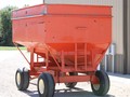  Buhler Farm King 300 Gravity Wagon