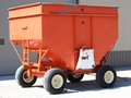  Buhler Farm King 300 Gravity Wagon