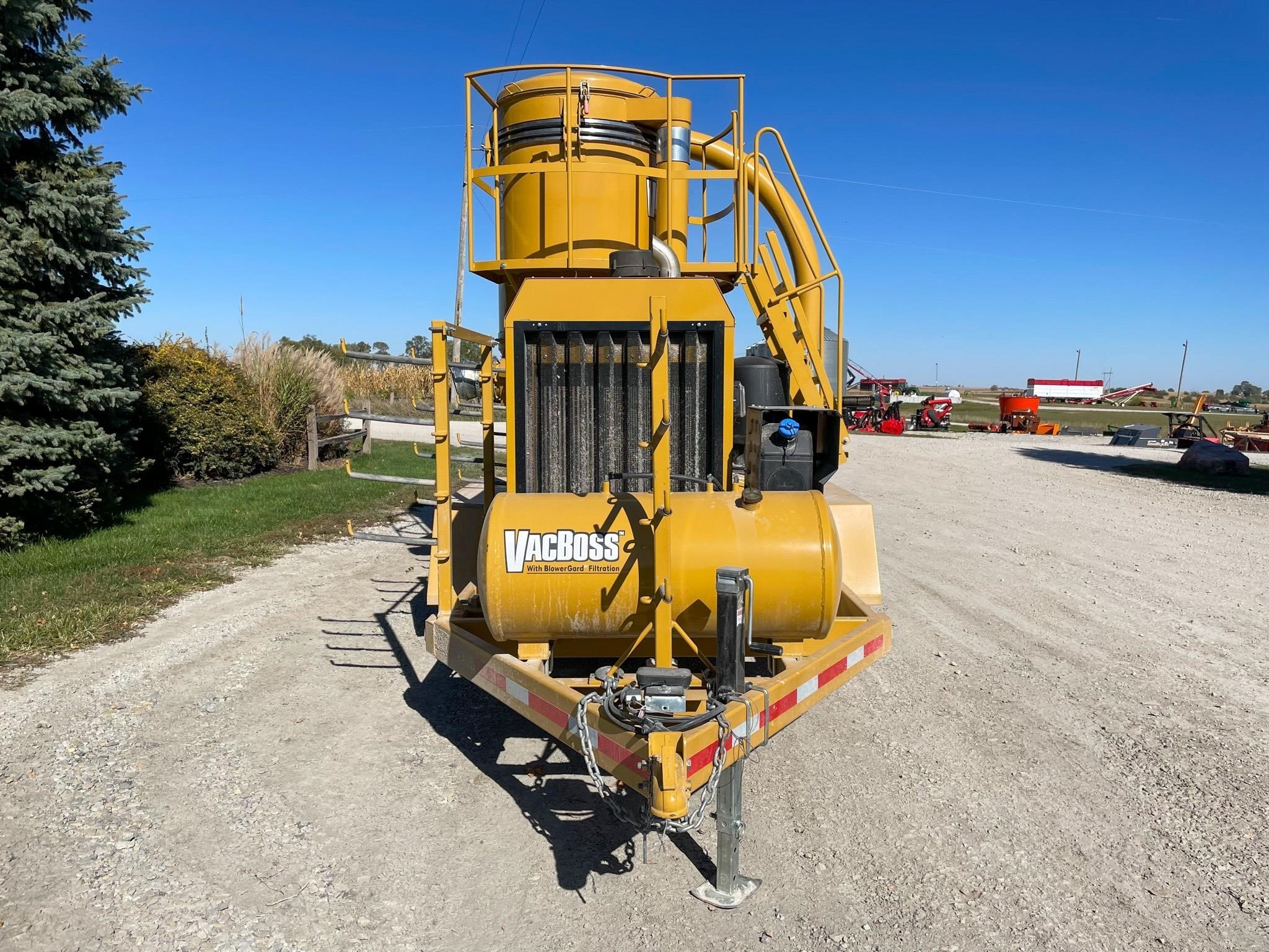 2026 VAC BOSS 6068D Grain Vac