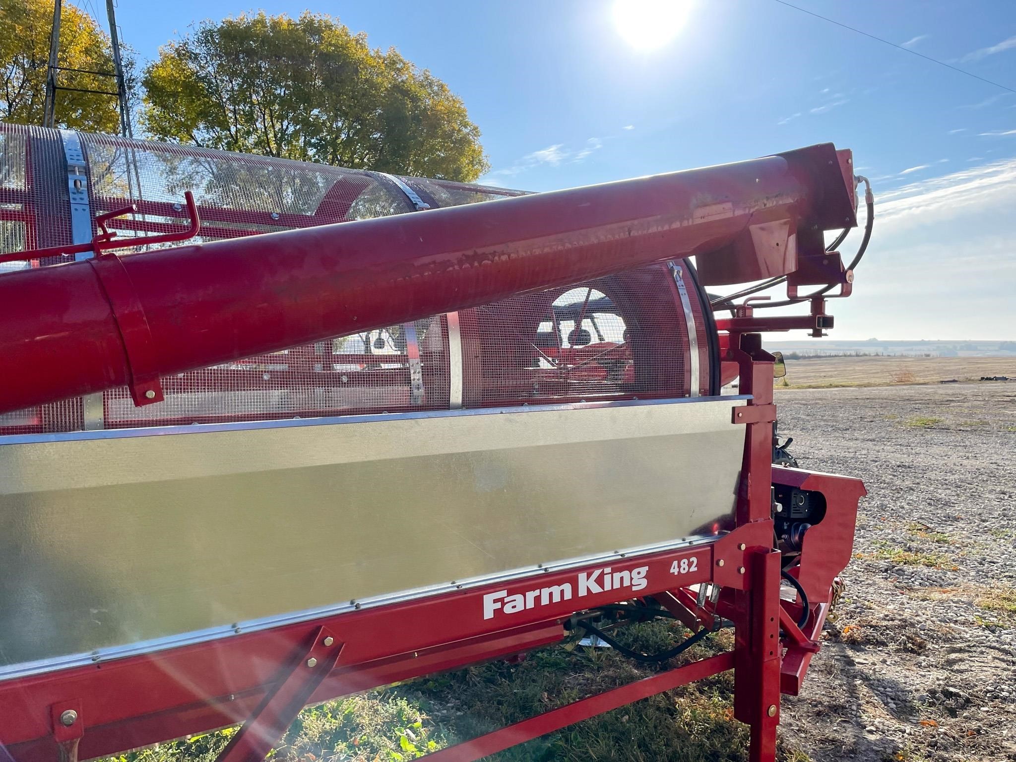 2026 Farm King Y482 Grain Cleaner