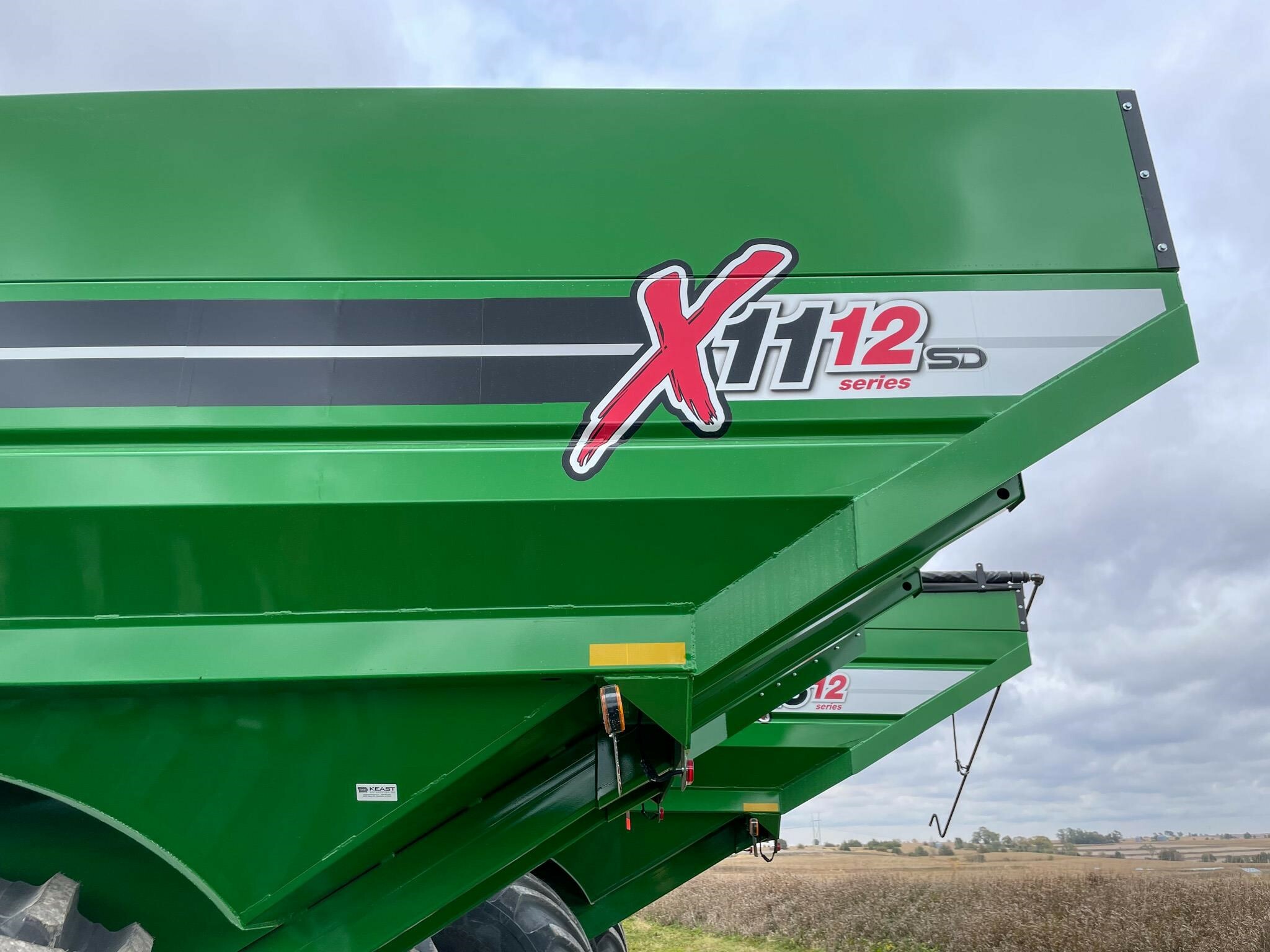 2026 J&M 1112 Grain Cart