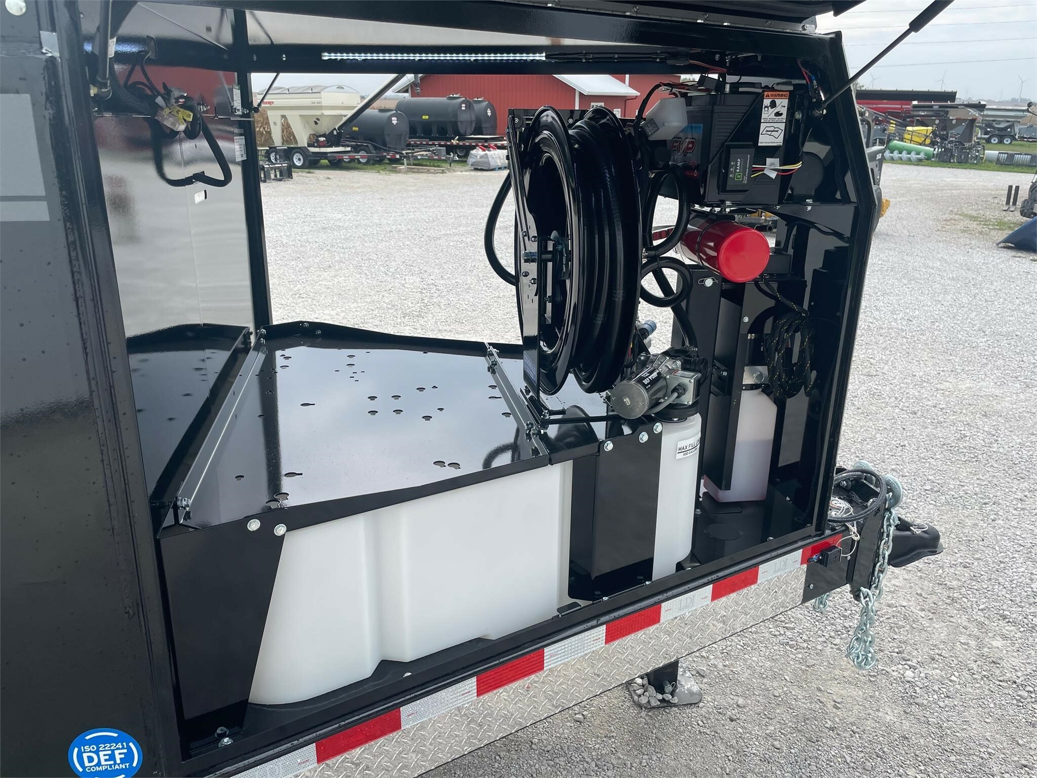 2023 Thunder Creek FST990 Fuel Trucks/Trailer