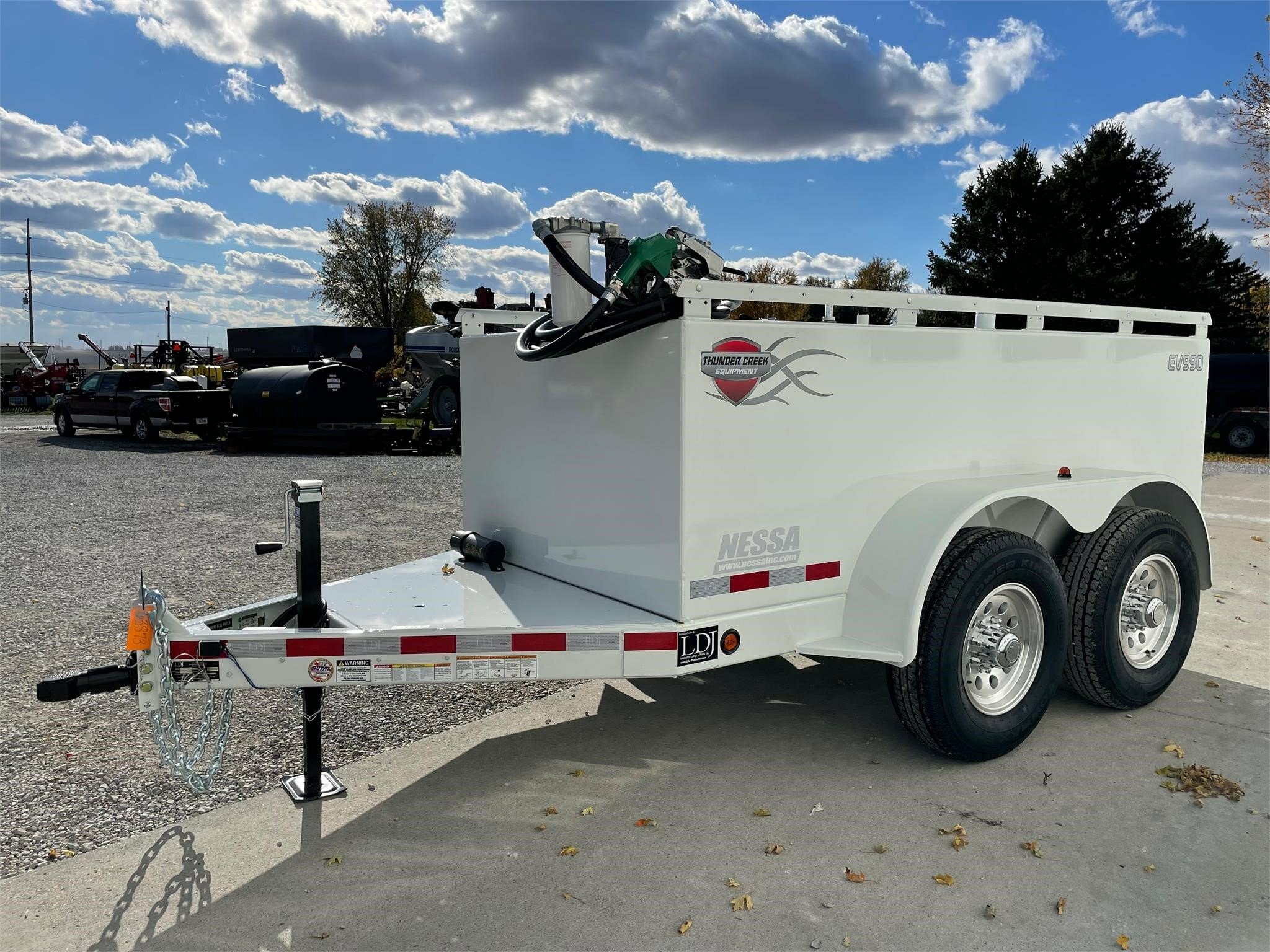 2023 Thunder Creek EV990 Fuel Trucks/Trailer