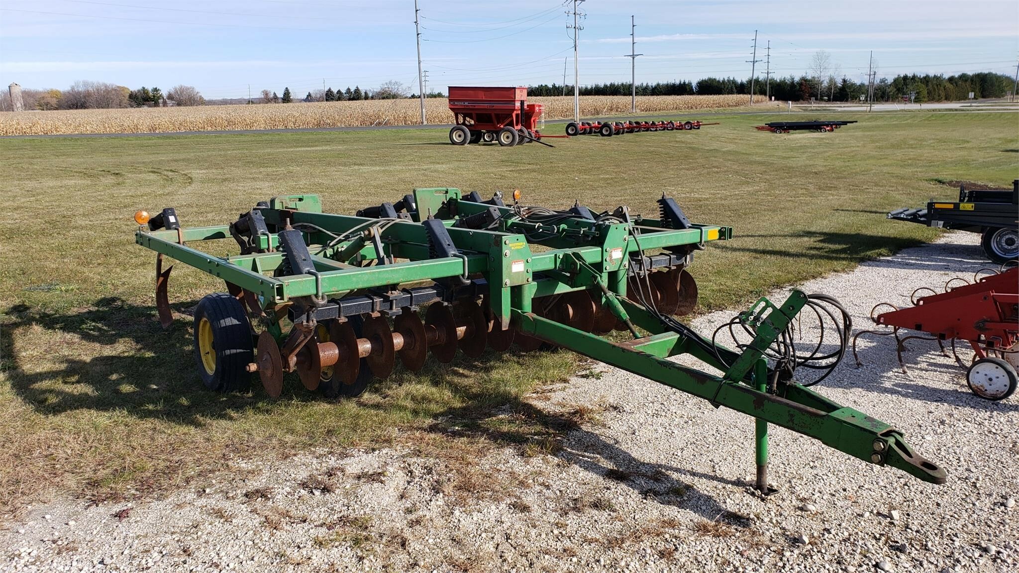 John Deere 714 Disk Chisel 5,900 Machinery Pete