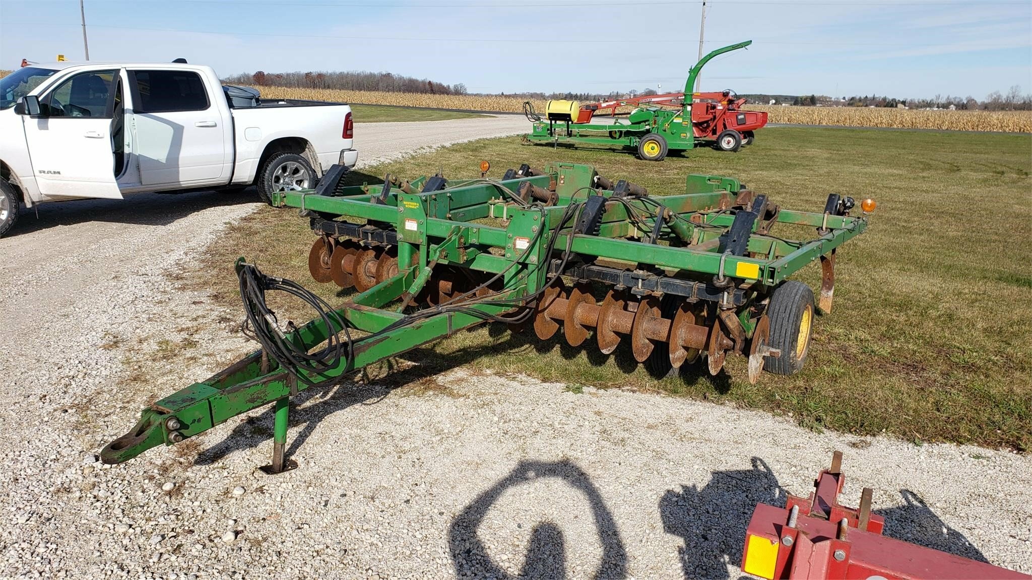 John Deere 714 Disk Chisel 5,900 Machinery Pete