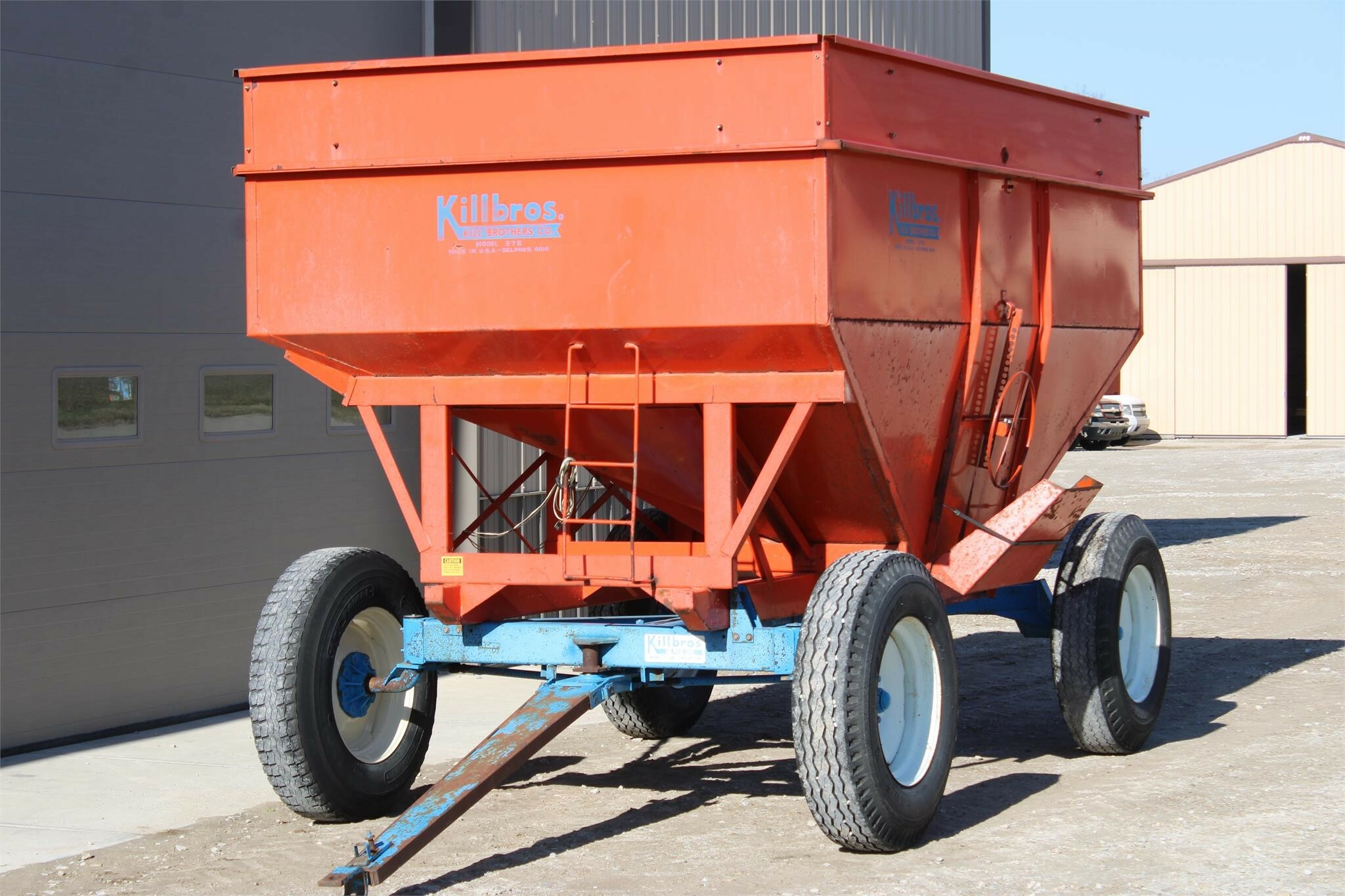 Killbros 375 Gravity Wagon 3,750 Machinery Pete