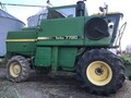  John Deere 7720 Combine