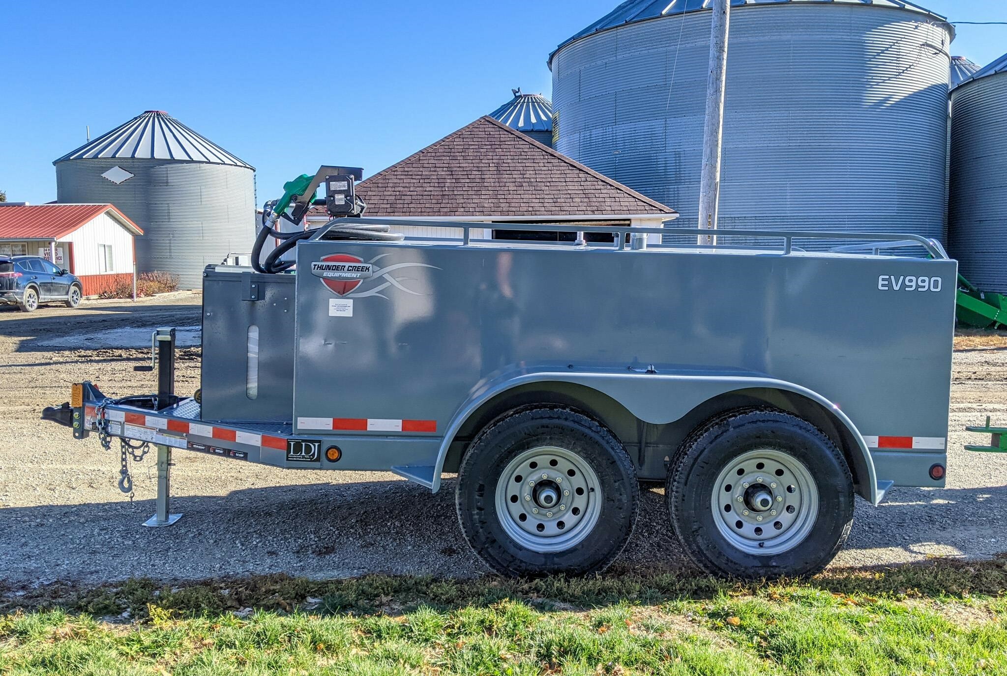 2026 Thunder Creek EV990 Fuel Trucks/Trailer