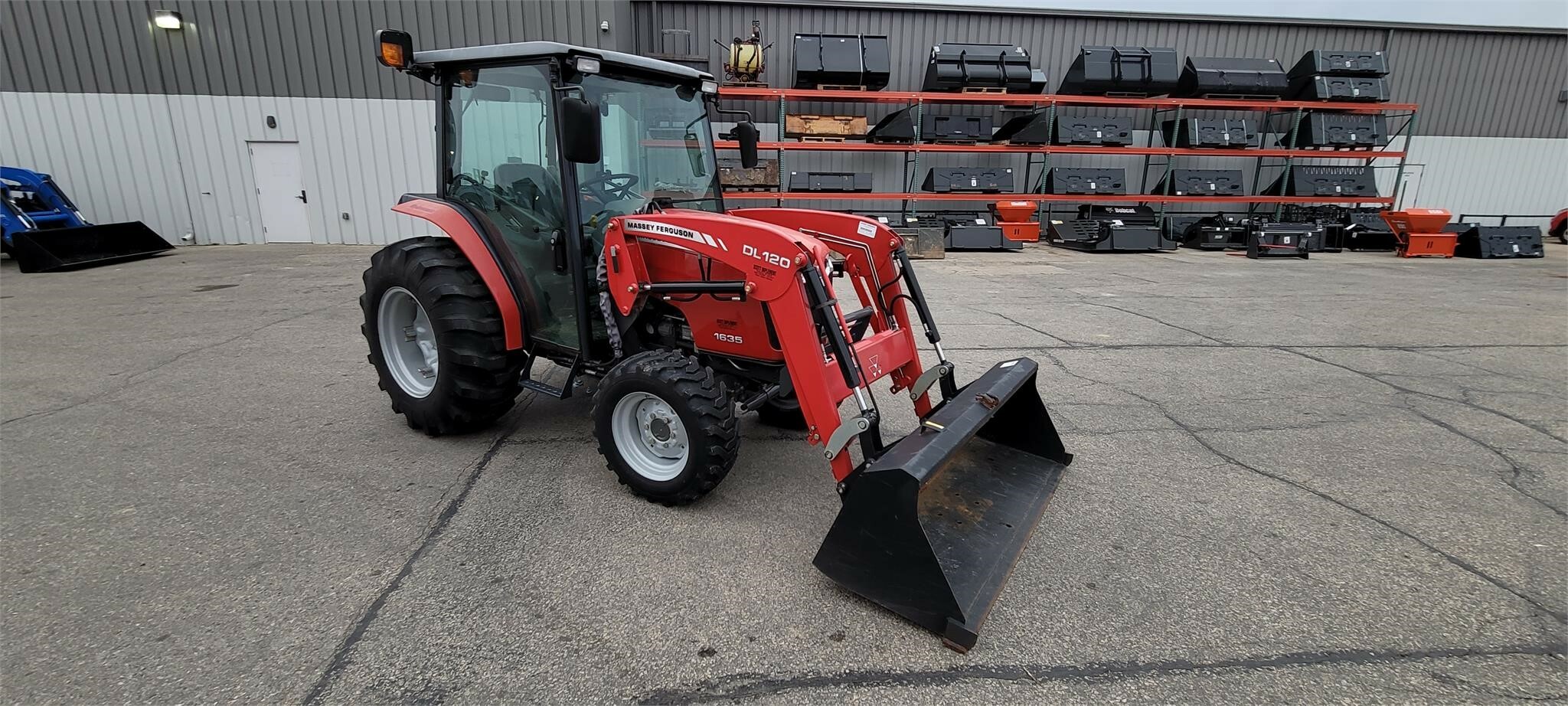 09 Massey Ferguson 1635 Tractor 29 900 Machinery Pete