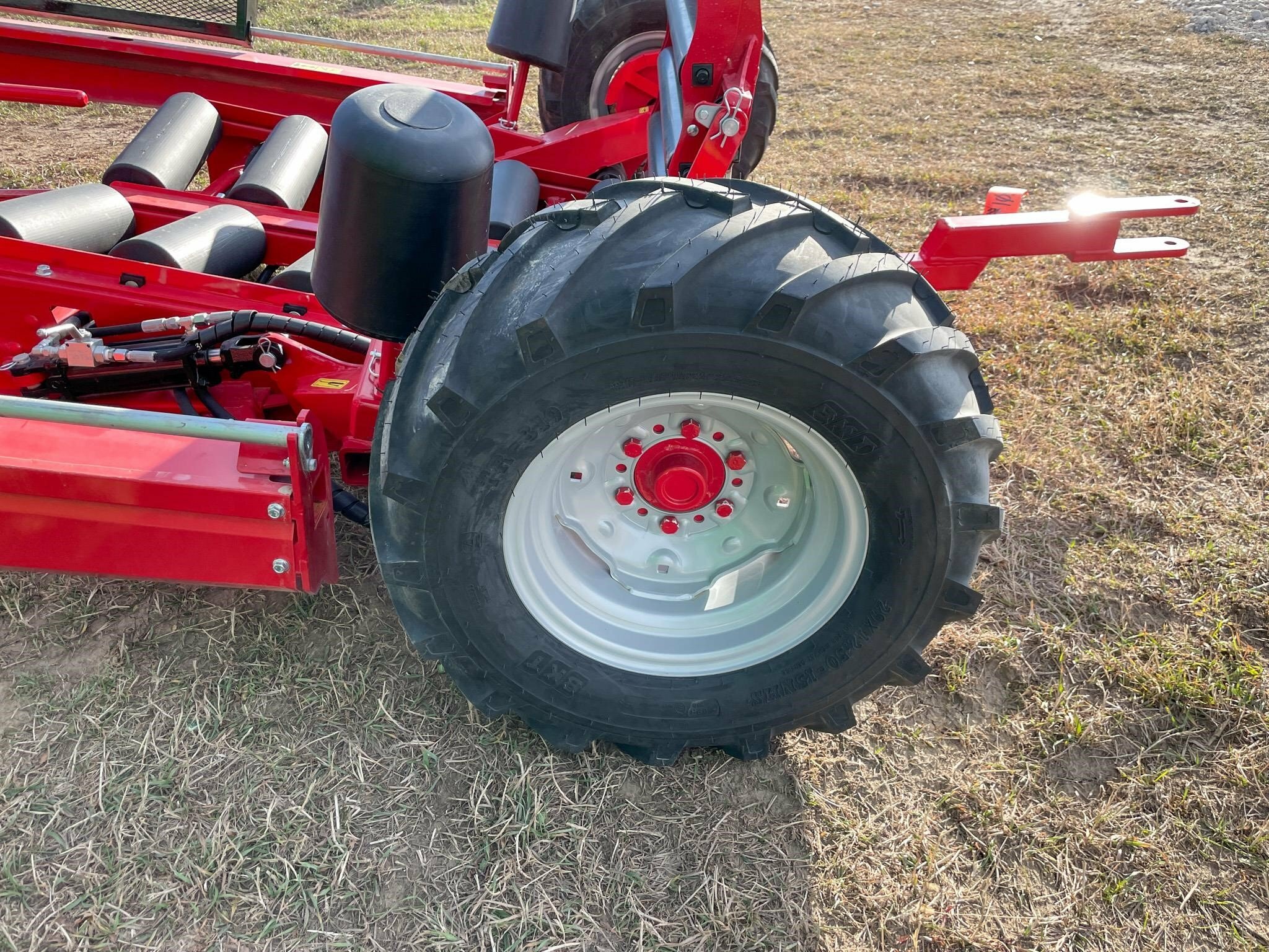 2026 Anderson IFX720 Bale Wrapper