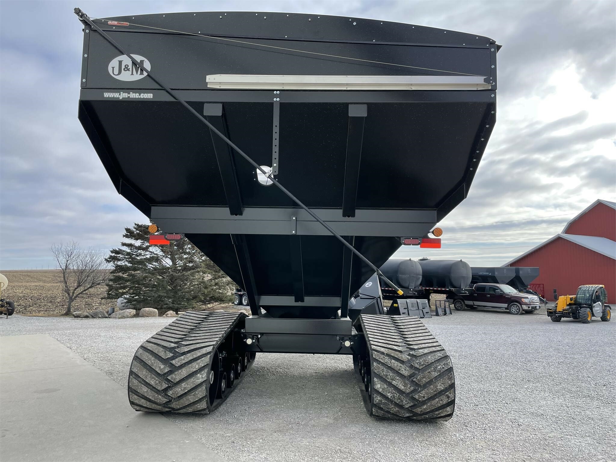 2022 J&M 111220T Grain Cart Call Machinery Pete