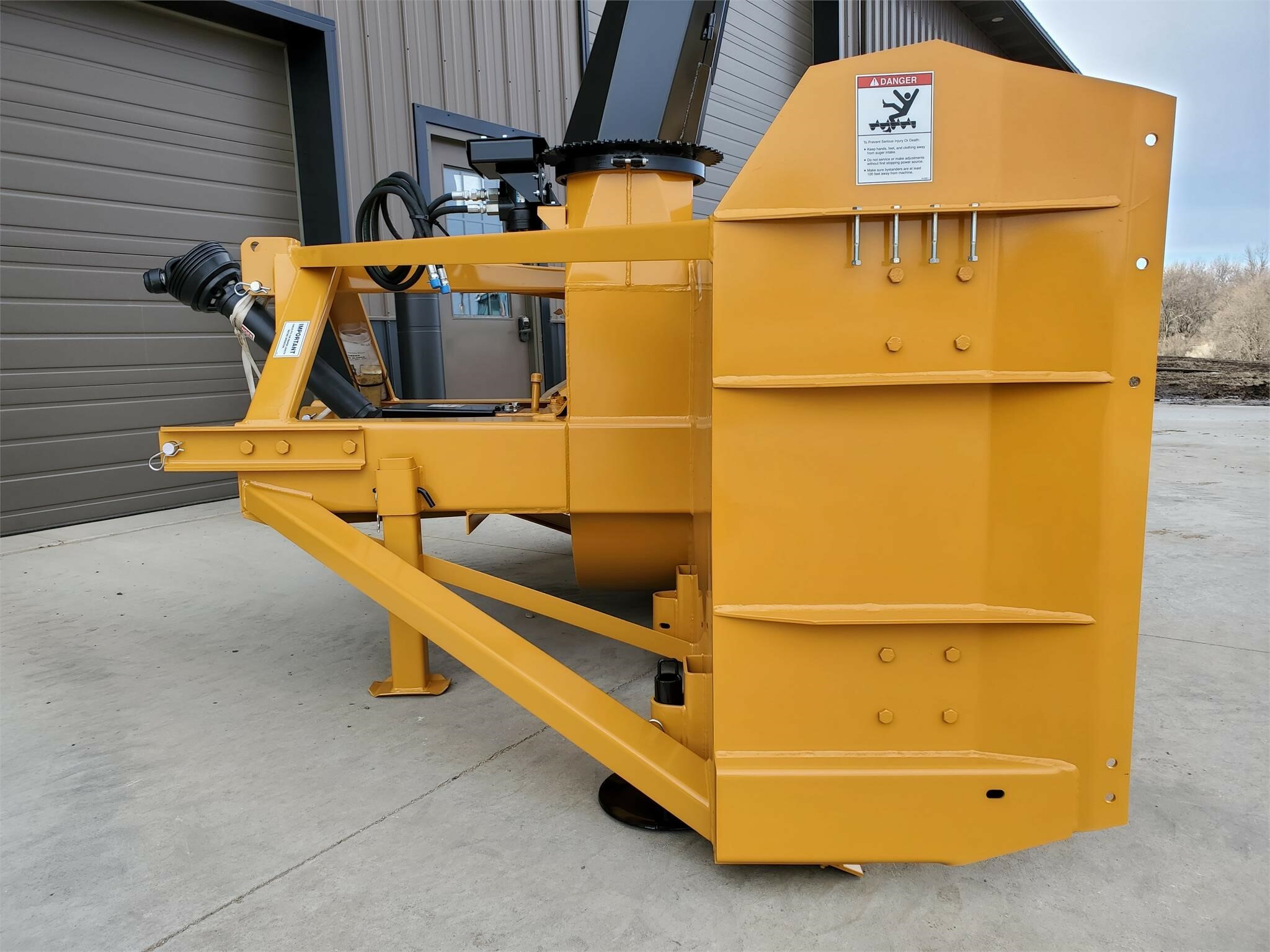2025 Lorenz 9101 Snow Blower