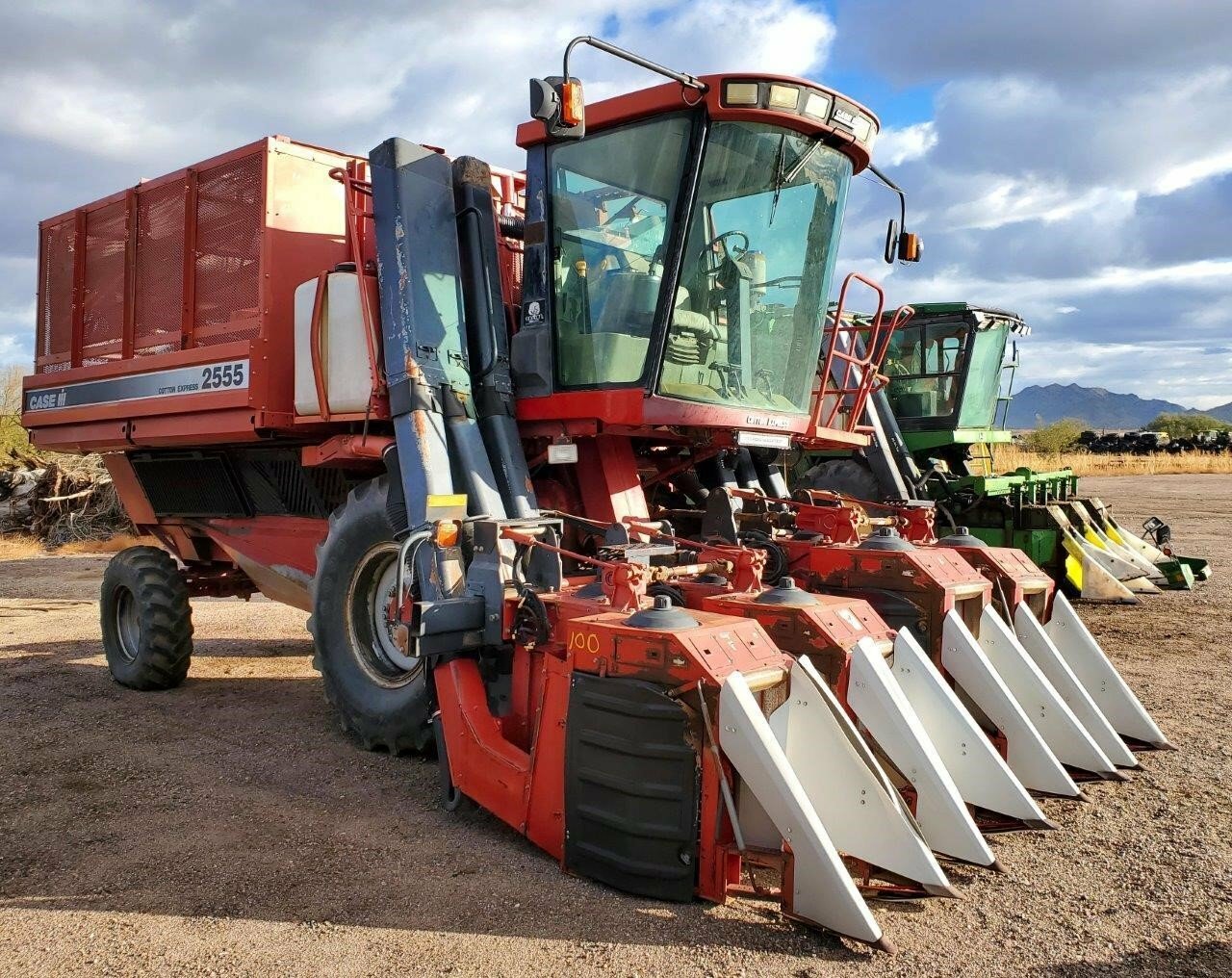 2007 Case IH 2555 Cotton Equipment