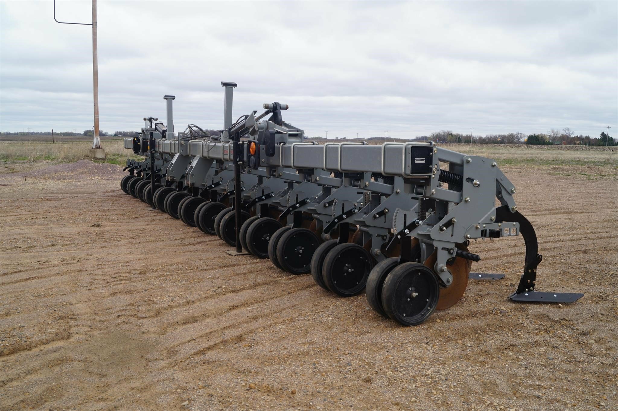 2026 Hiniker 6500 Cultivator