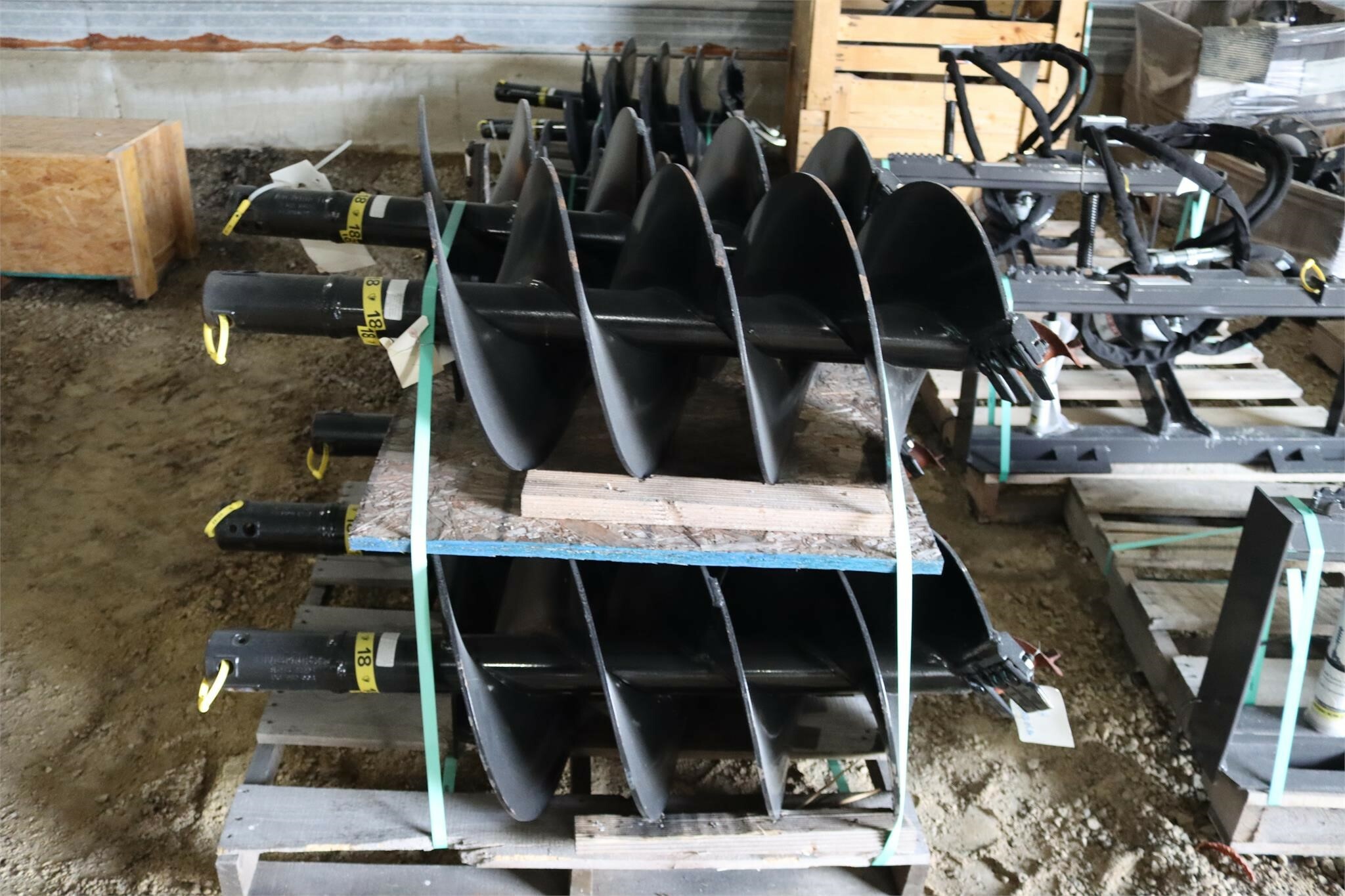  Case 18" X 4' HDF Miscellaneous