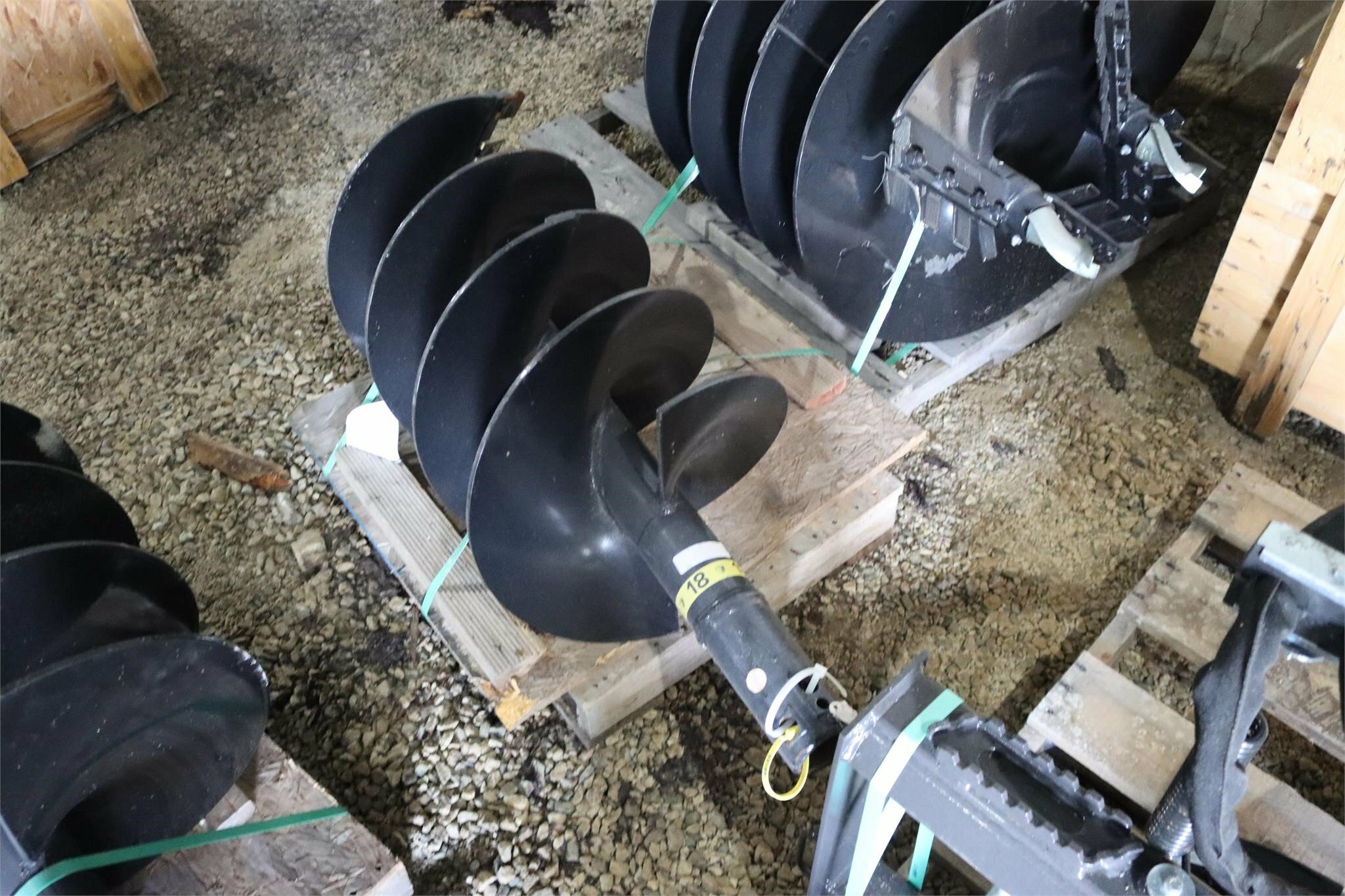  Case 18" X 4' HDF Miscellaneous