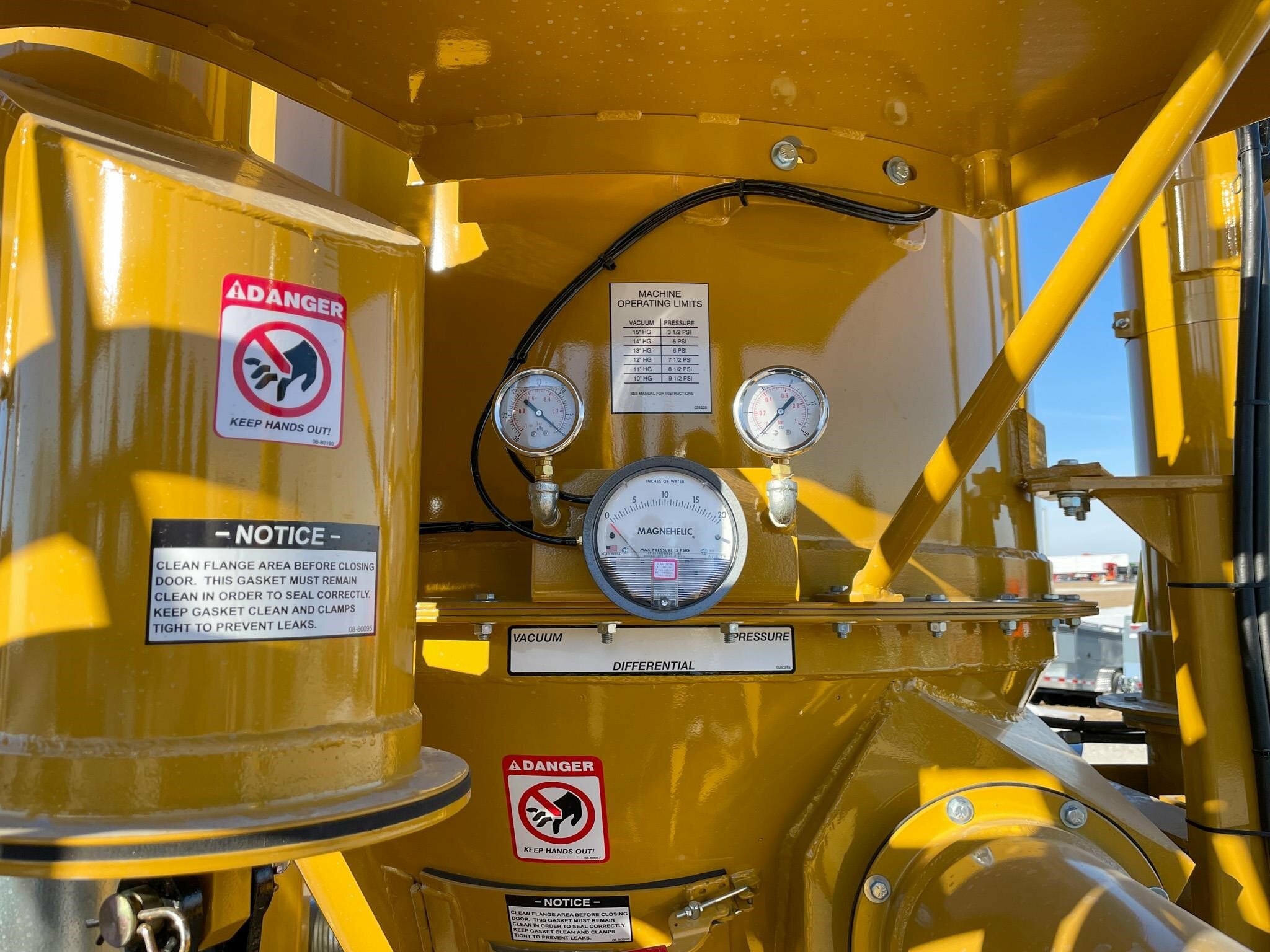 2026 VAC BOSS 6068D Grain Vac